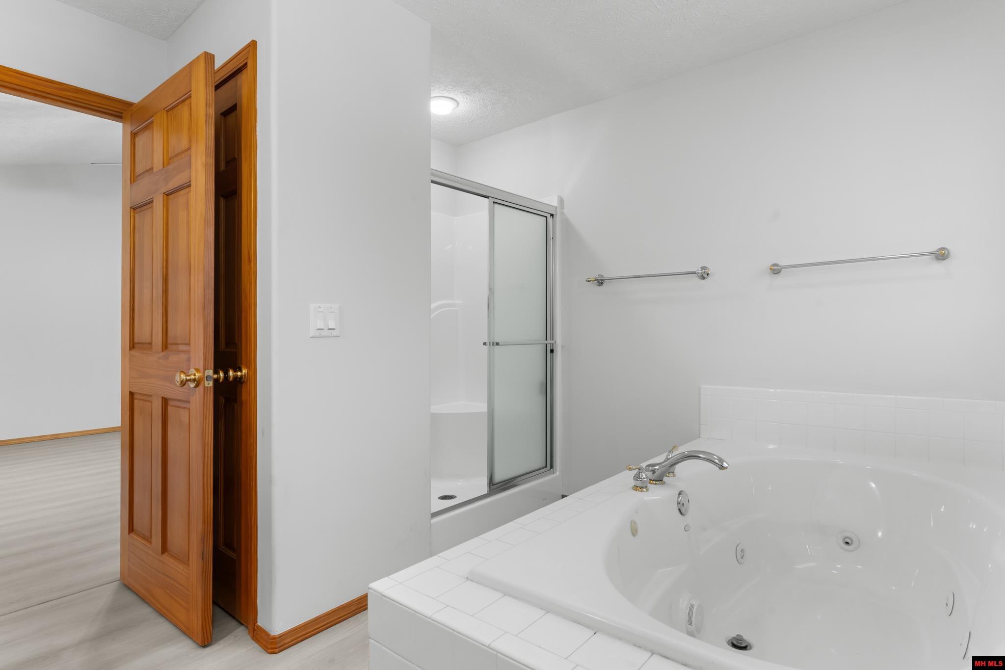 255 GLEN COVE DRIVE Lakeview, AR 72642