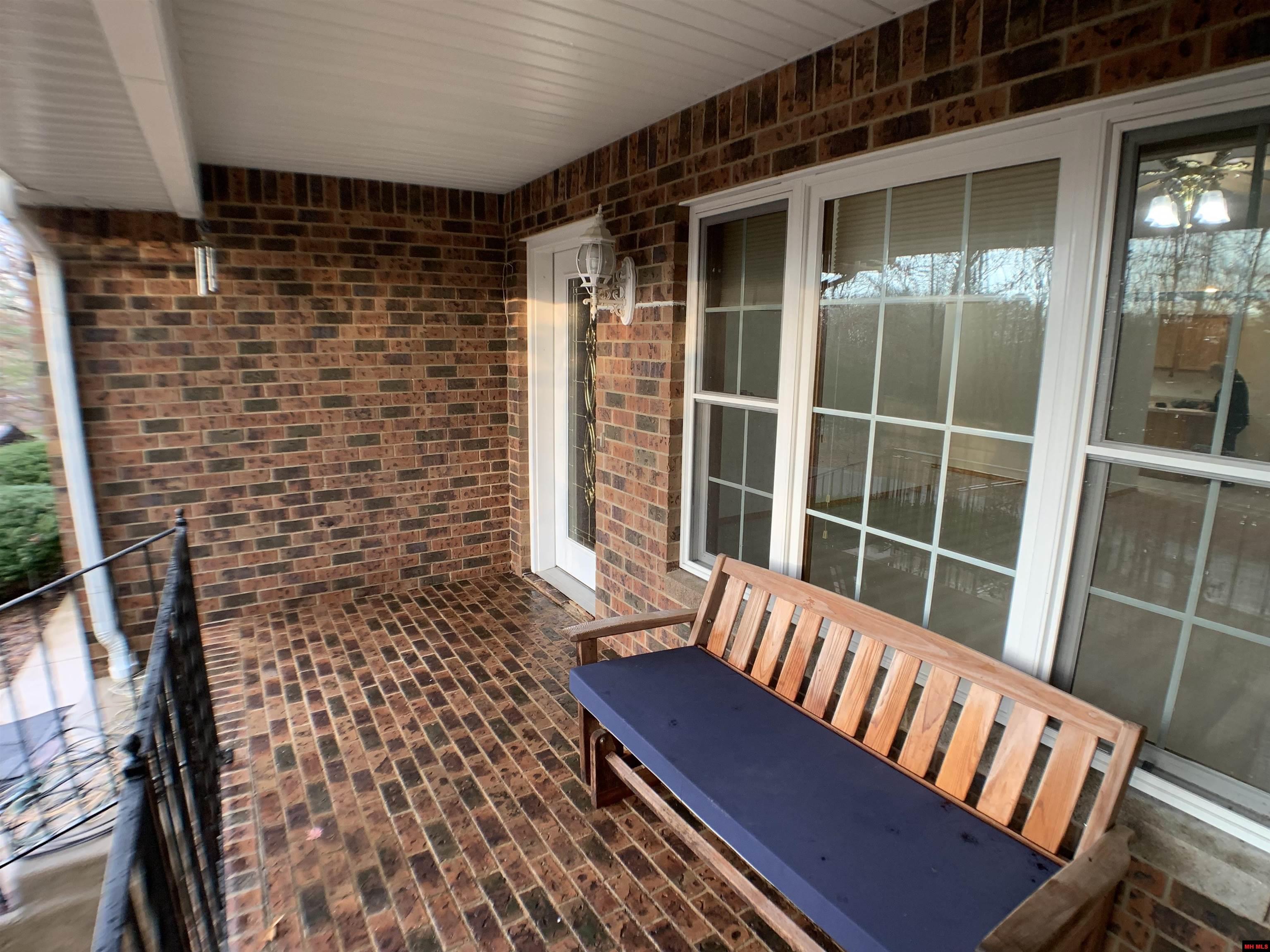255 GLEN COVE DRIVE Lakeview, AR 72642