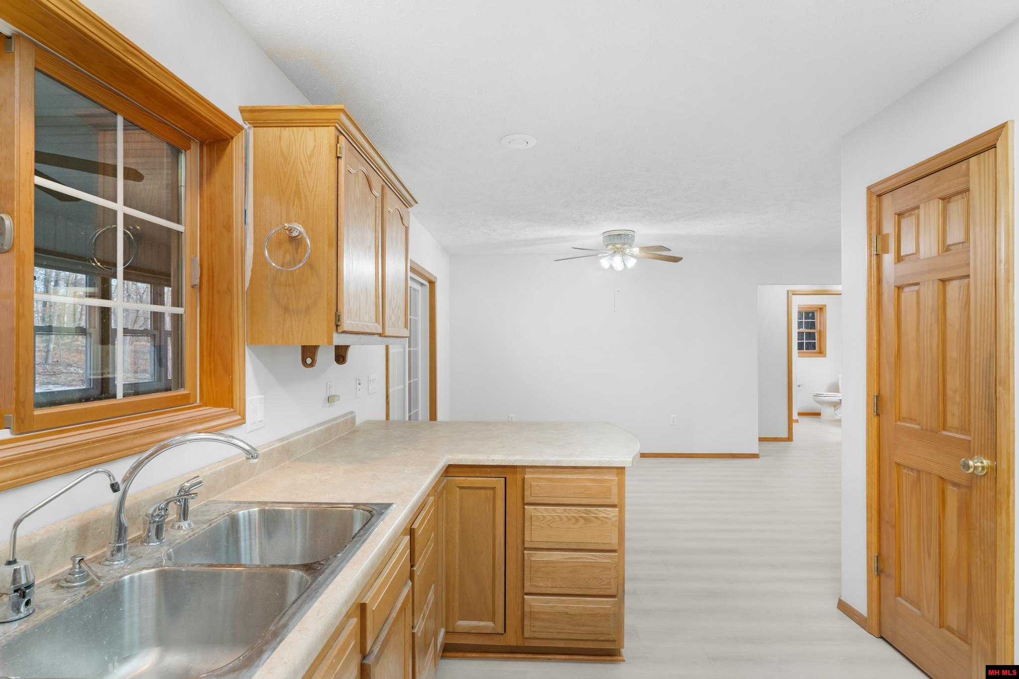 255 GLEN COVE DRIVE Lakeview, AR 72642