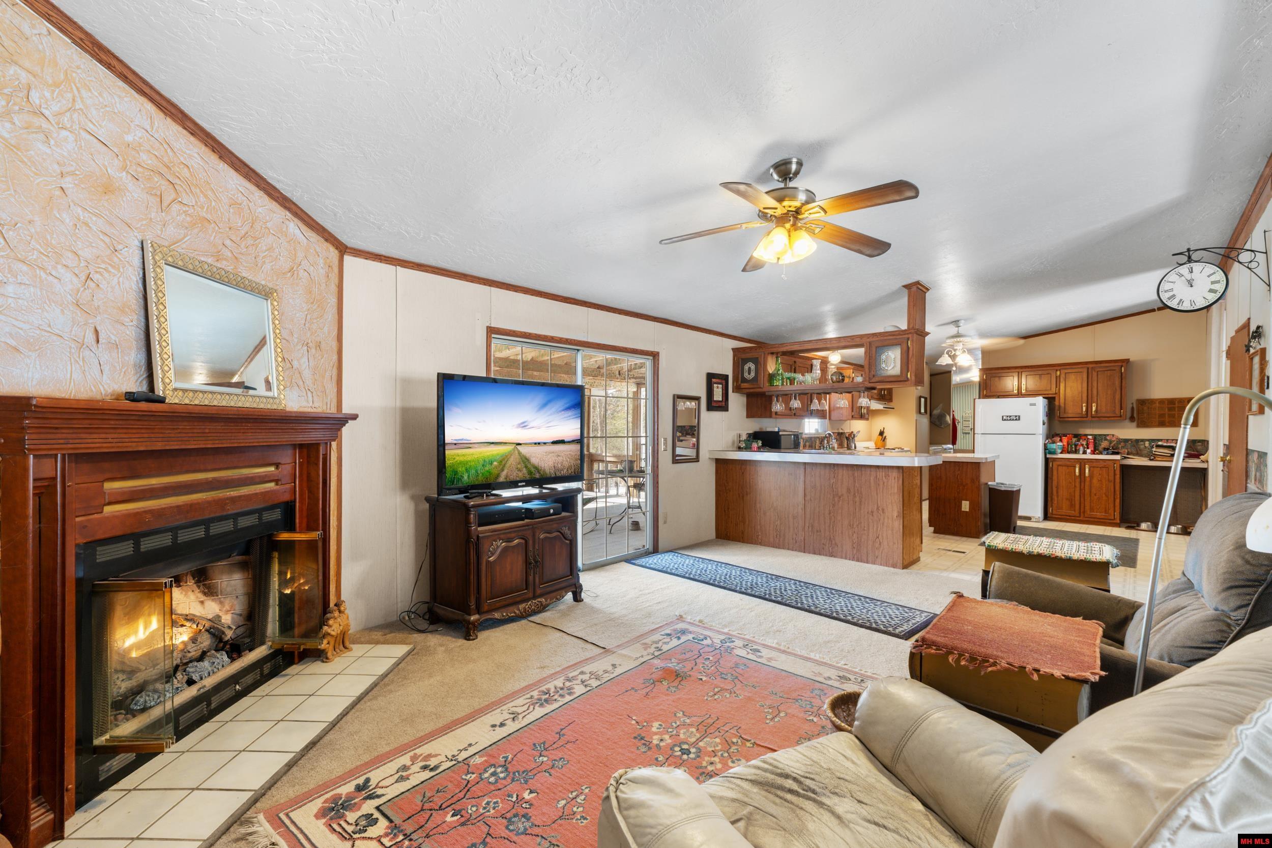 2555 Buzzard Roost Road