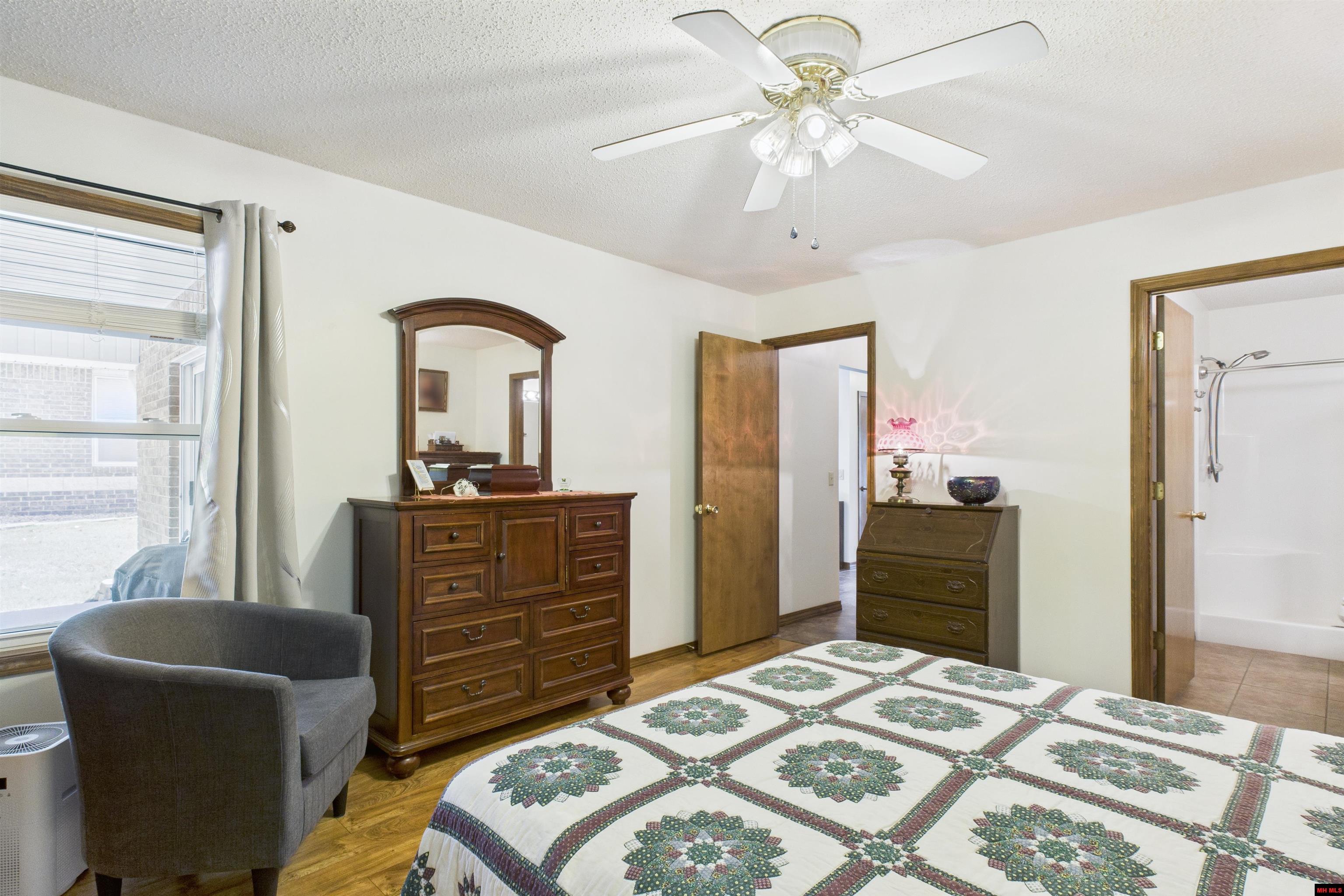 1535 Meadowhill Drive