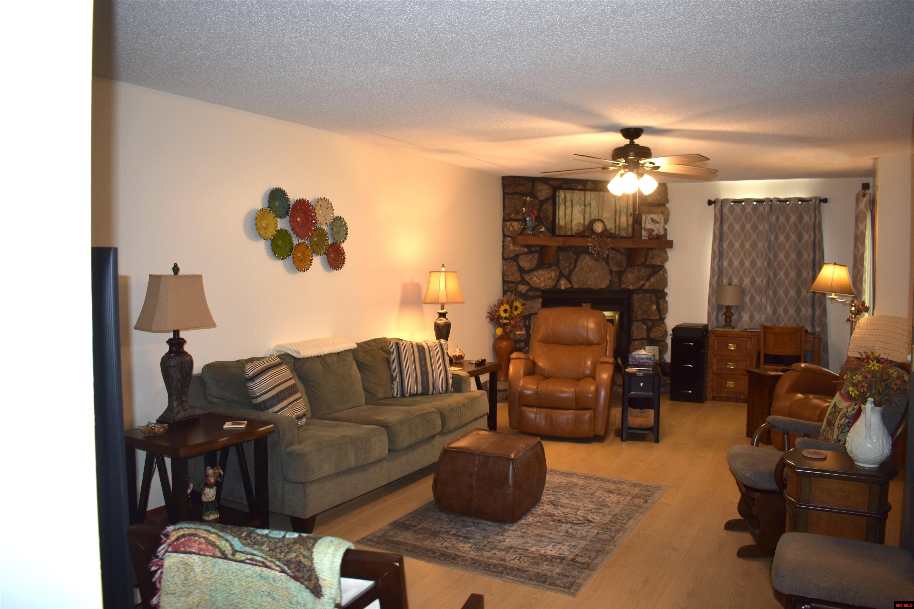 1500 POST OAK WAY Mountain Home, AR