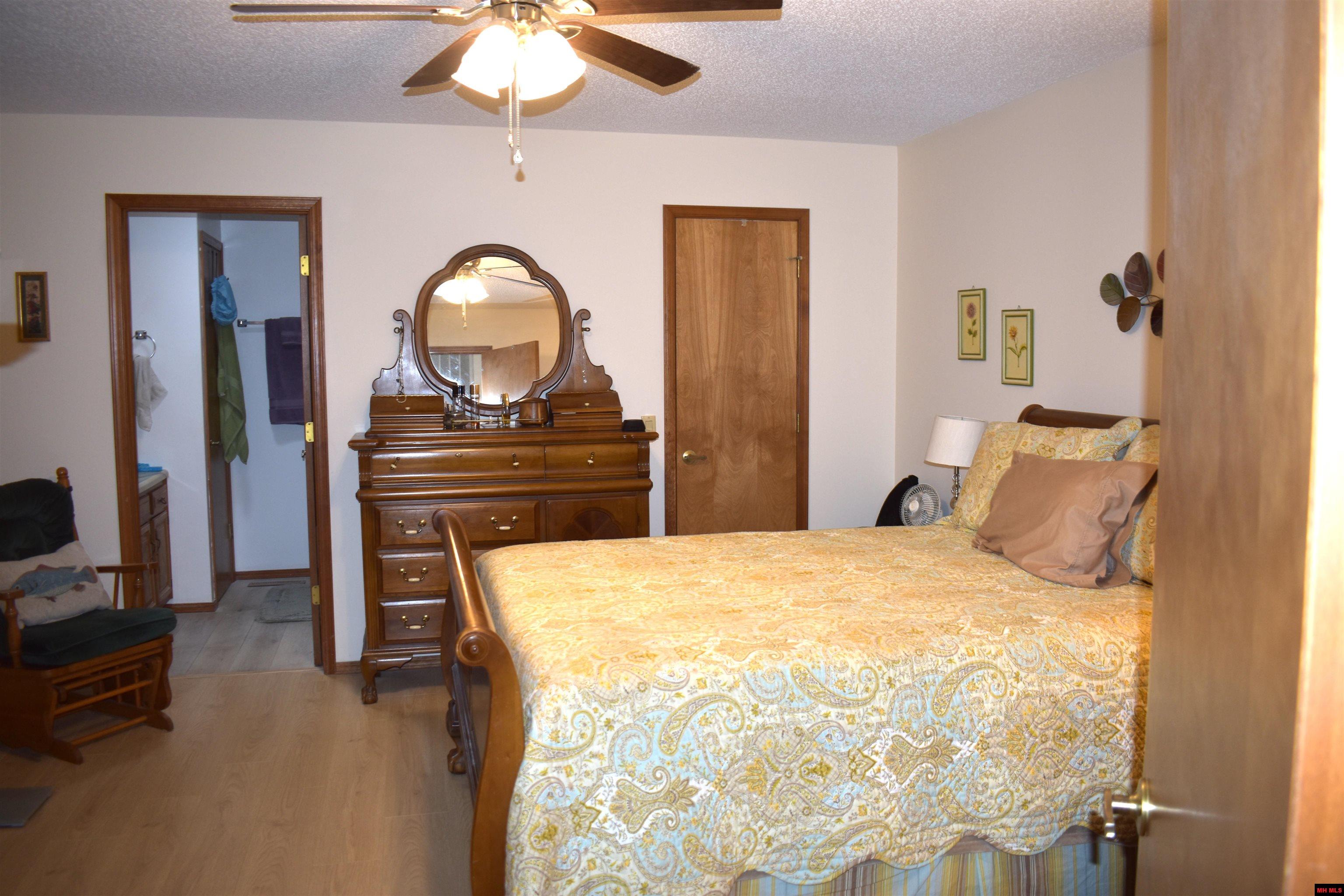 1500 POST OAK WAY Mountain Home, AR