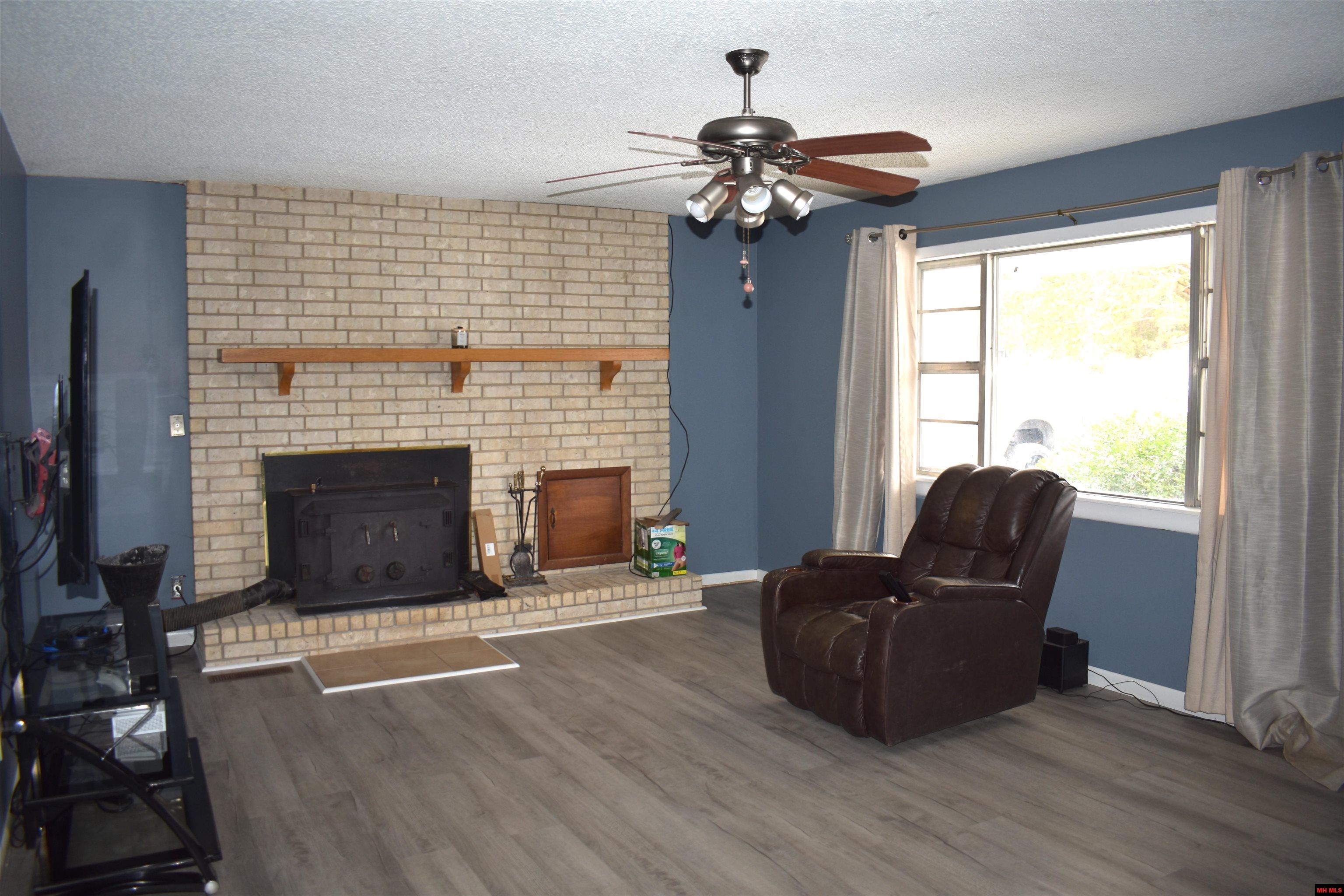 42 SPRING LAKE WAY Mountain Home, AR