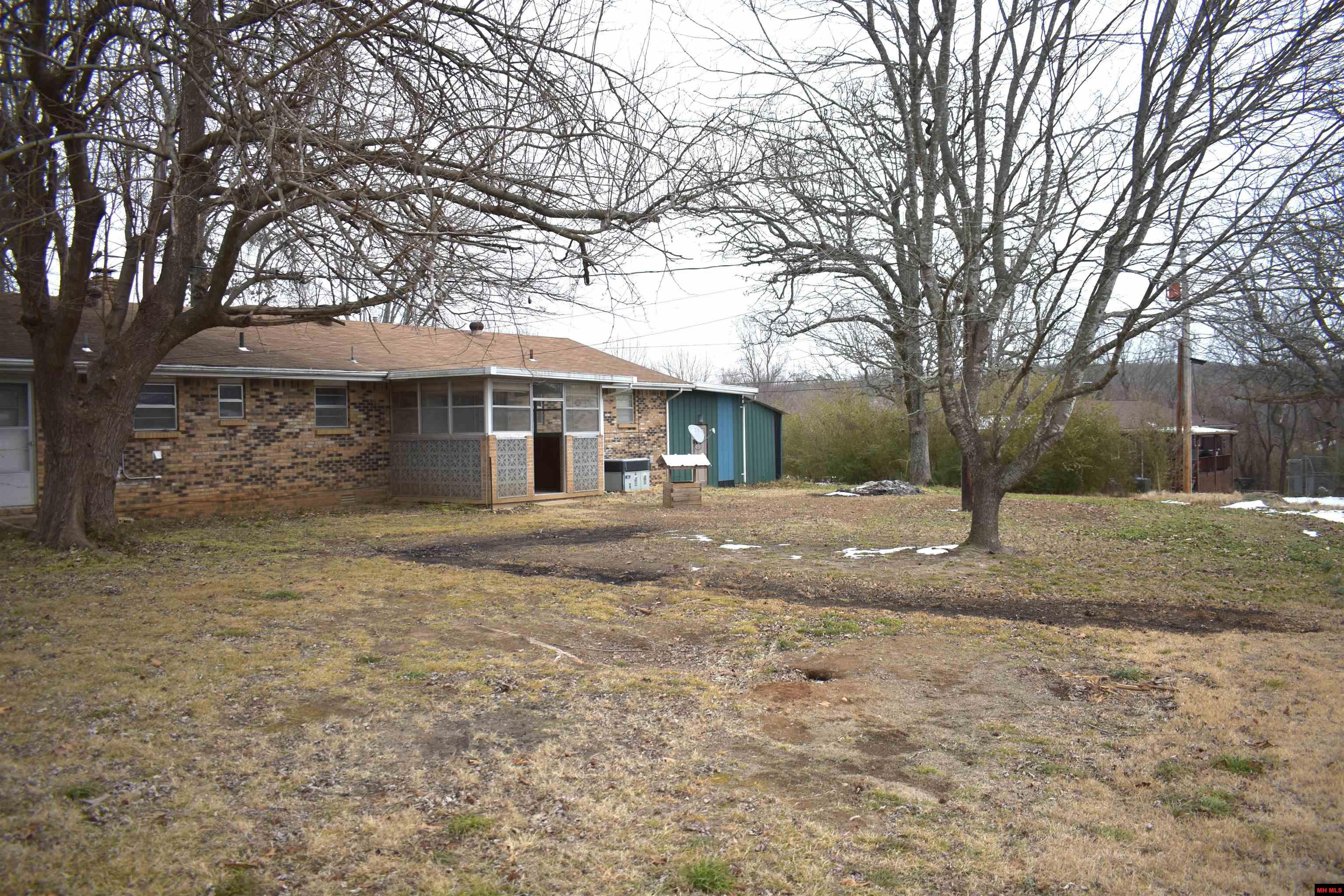 42 SPRING LAKE WAY Mountain Home, AR