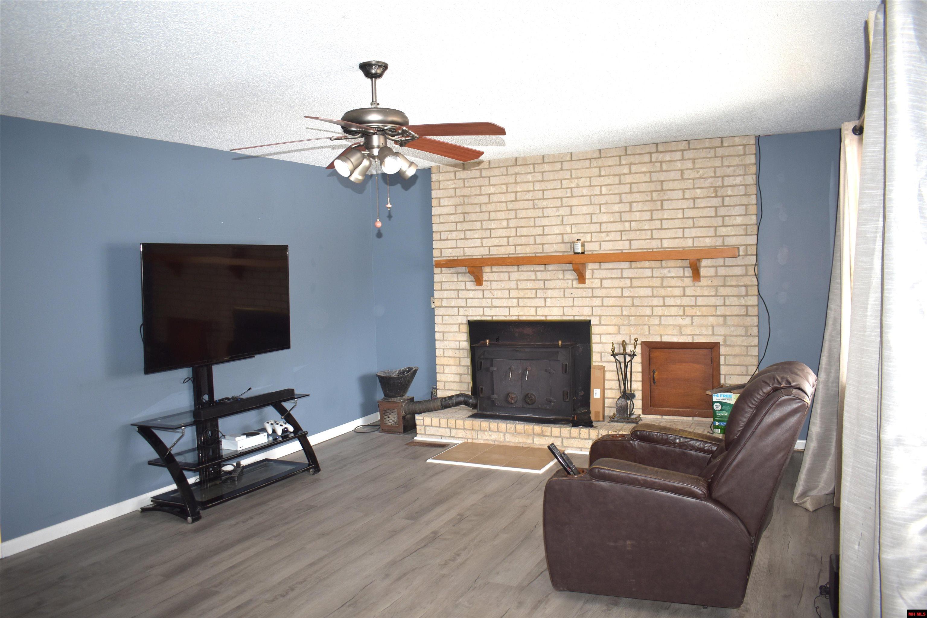 42 SPRING LAKE WAY Mountain Home, AR