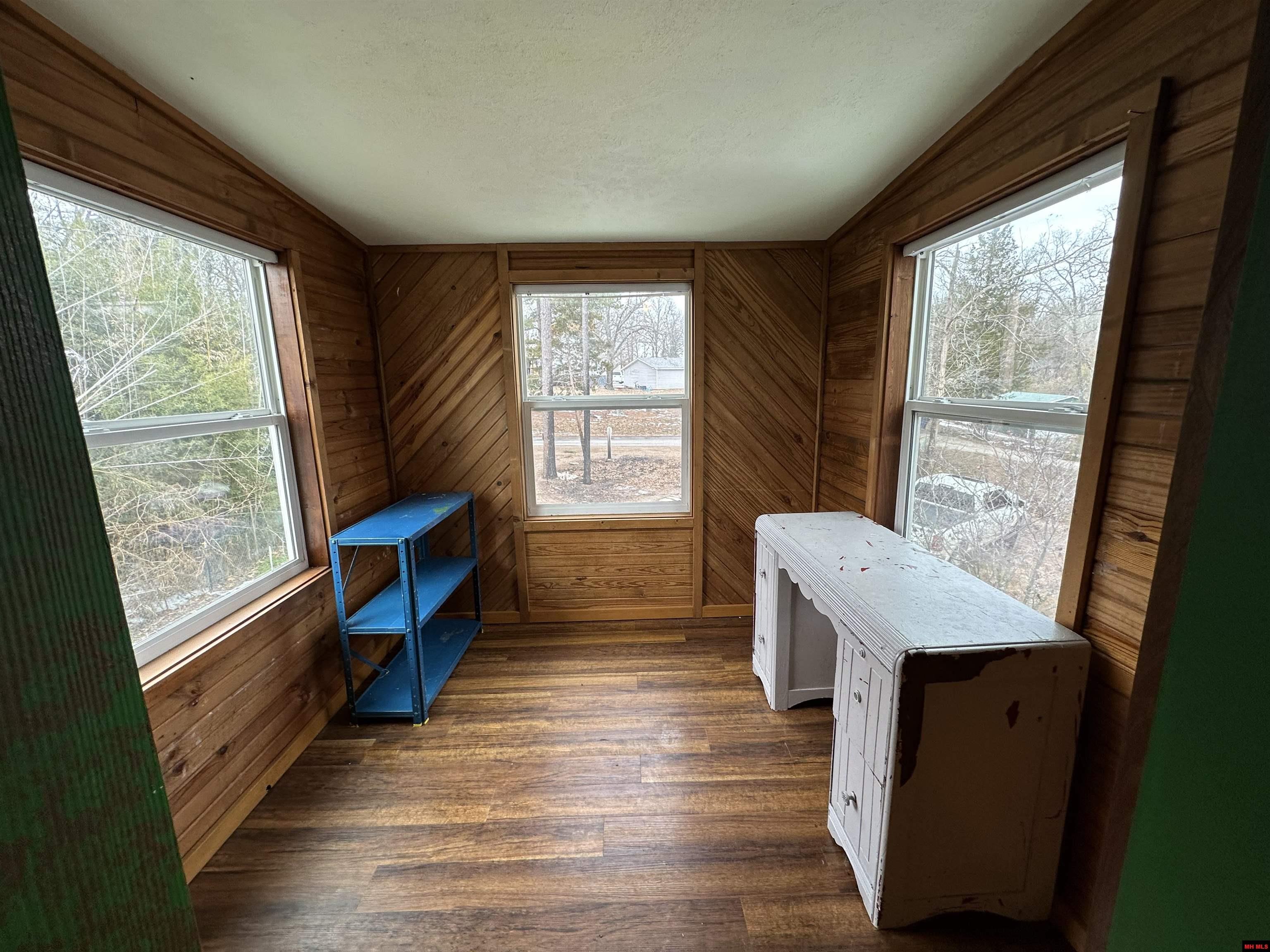 79 OAKRIDGE DRIVE Salesville, AR