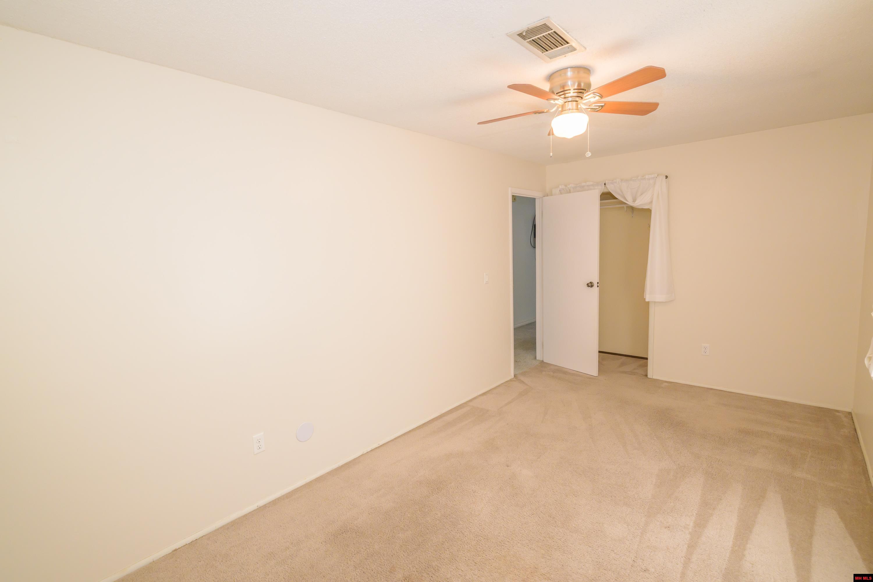 413 BOMBER BOULEVARD Mountain Home, AR