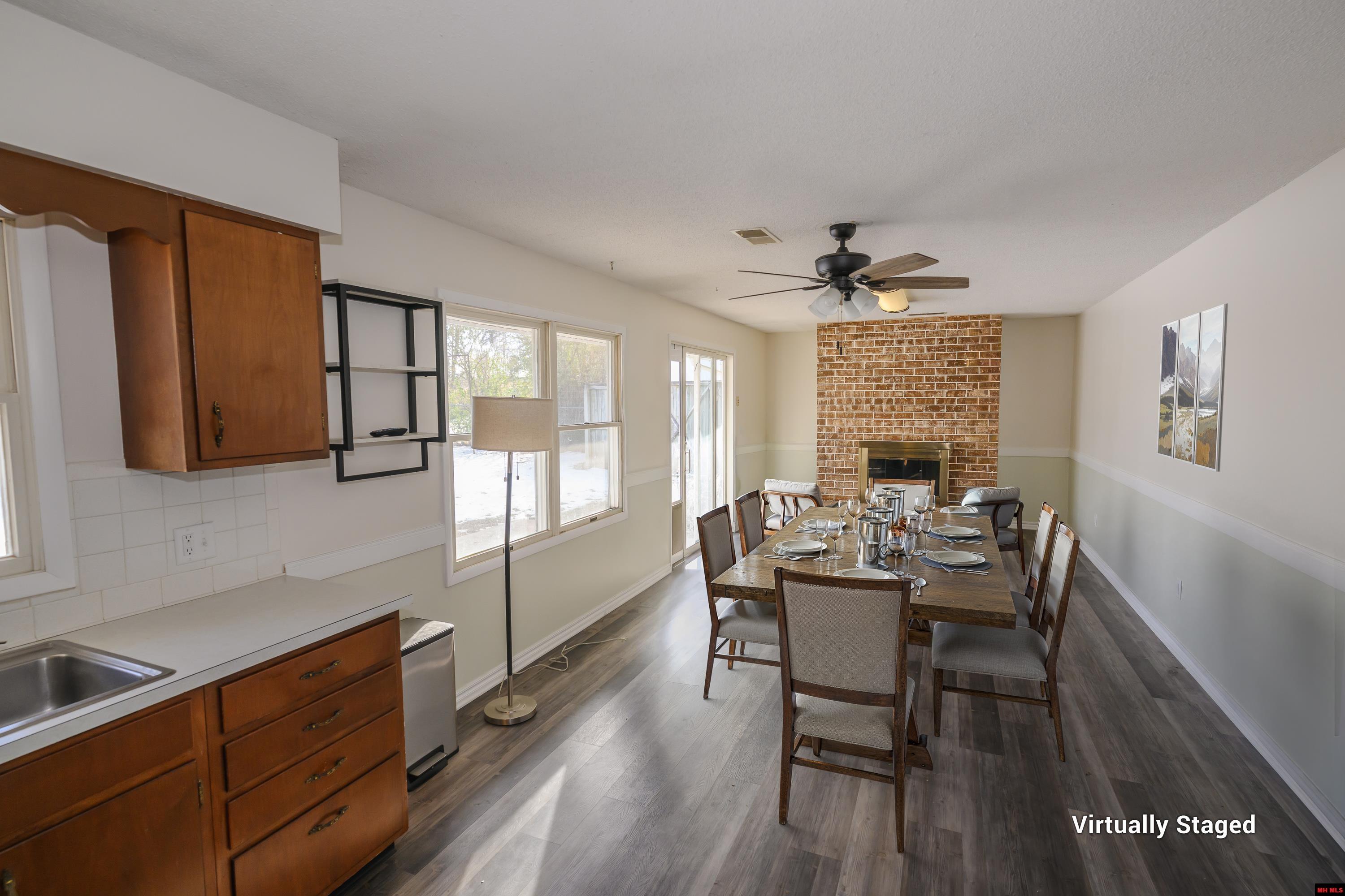 413 BOMBER BOULEVARD Mountain Home, AR