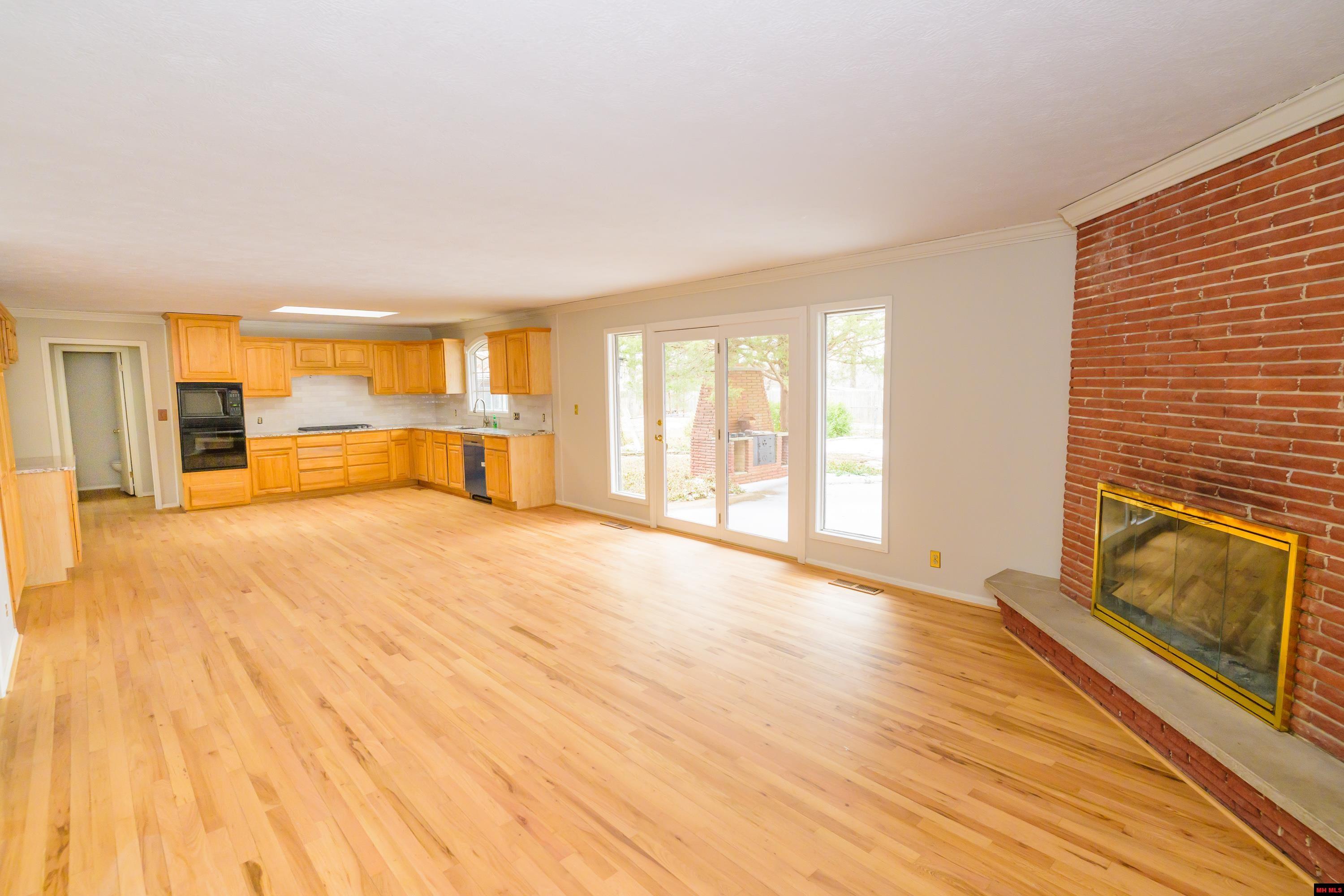 220 N CARDINAL DRIVE Mountain Home, AR