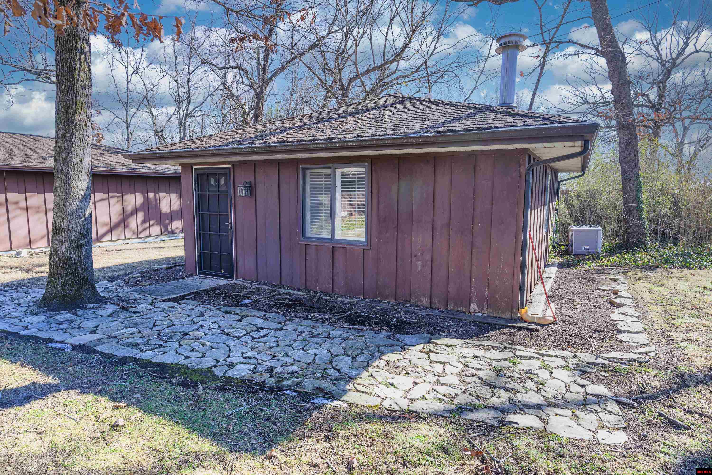 220 N CARDINAL DRIVE Mountain Home, AR