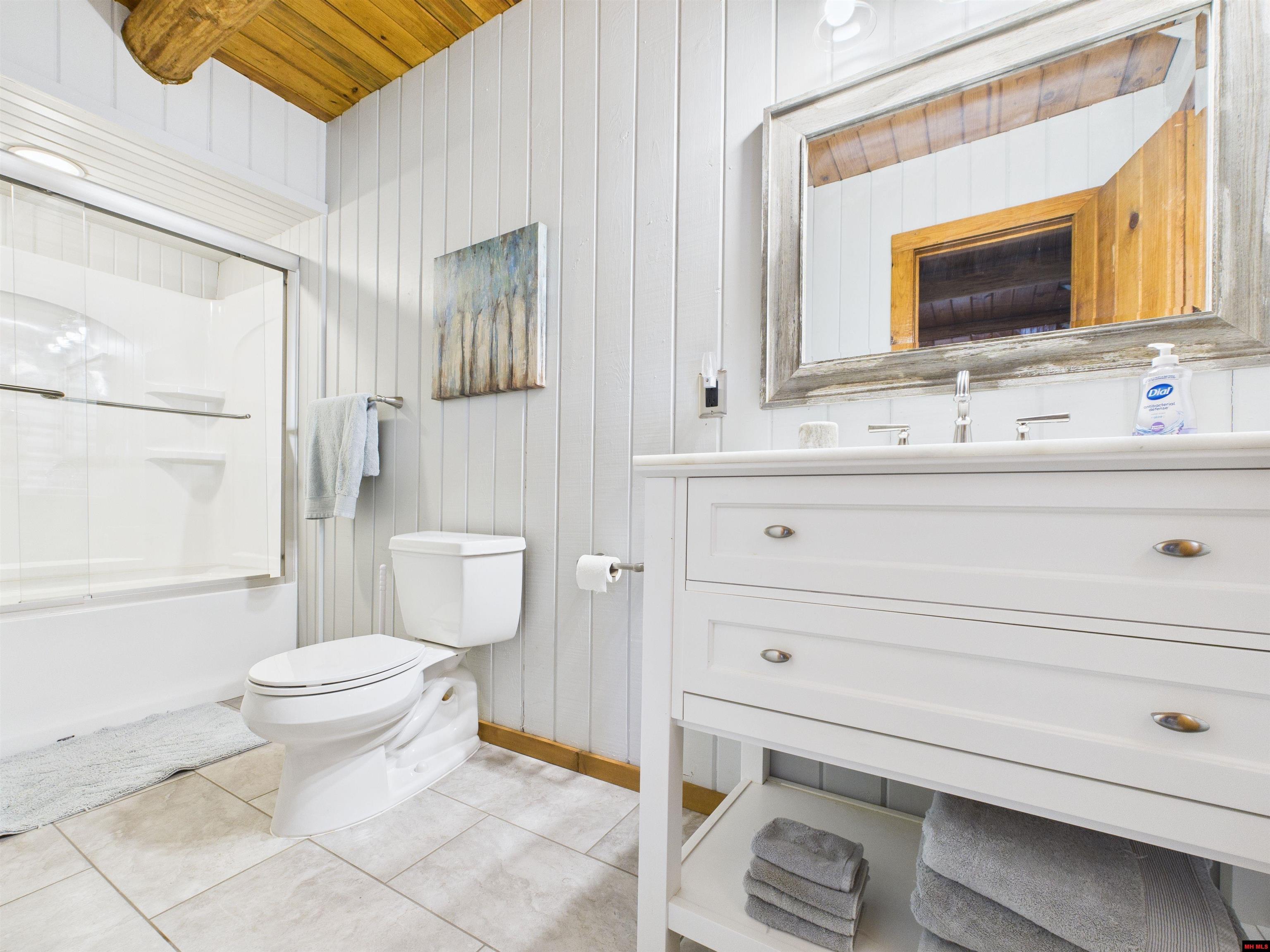 60 Rivers Edge Place