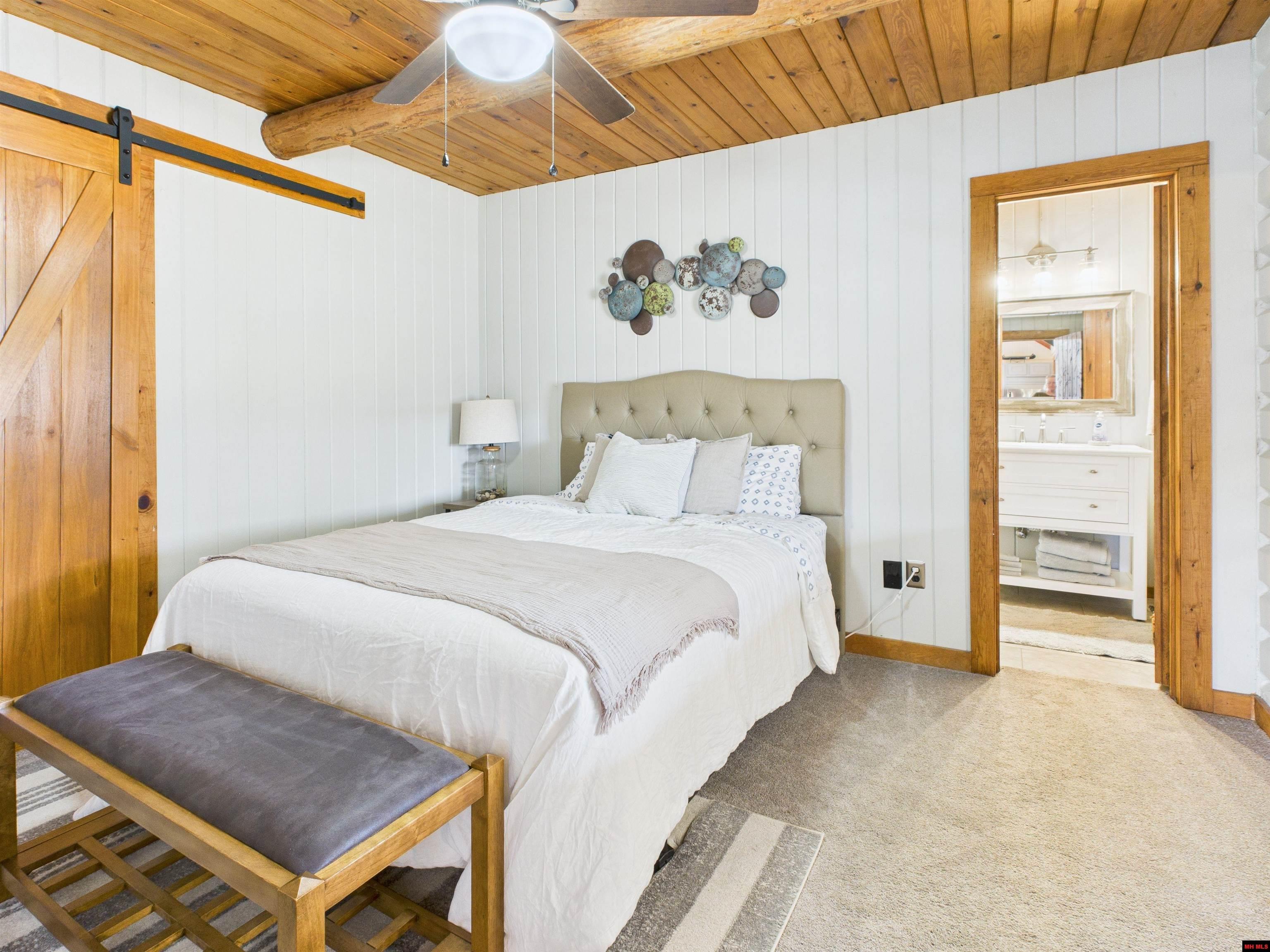 60 Rivers Edge Place