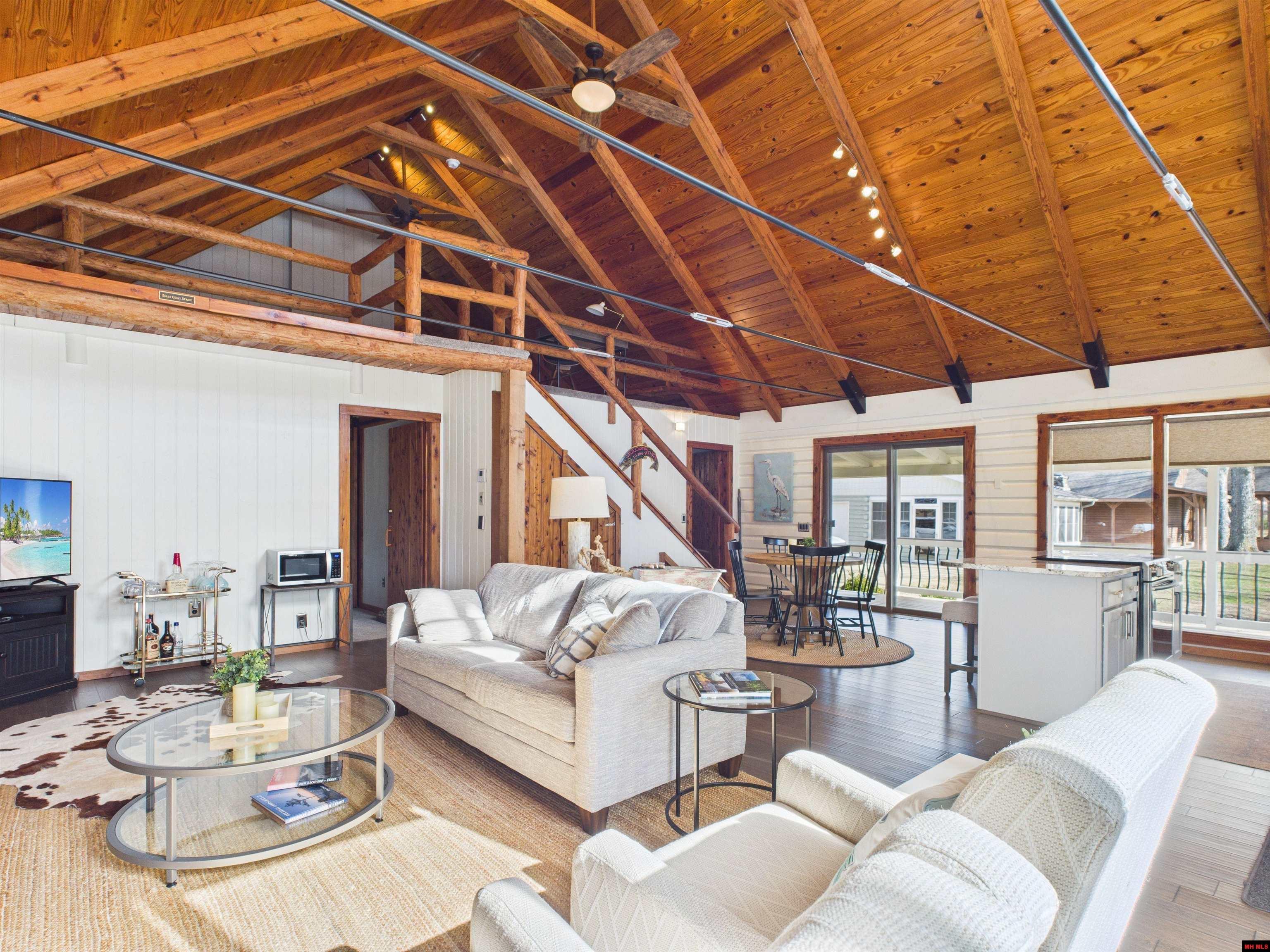 60 Rivers Edge Place