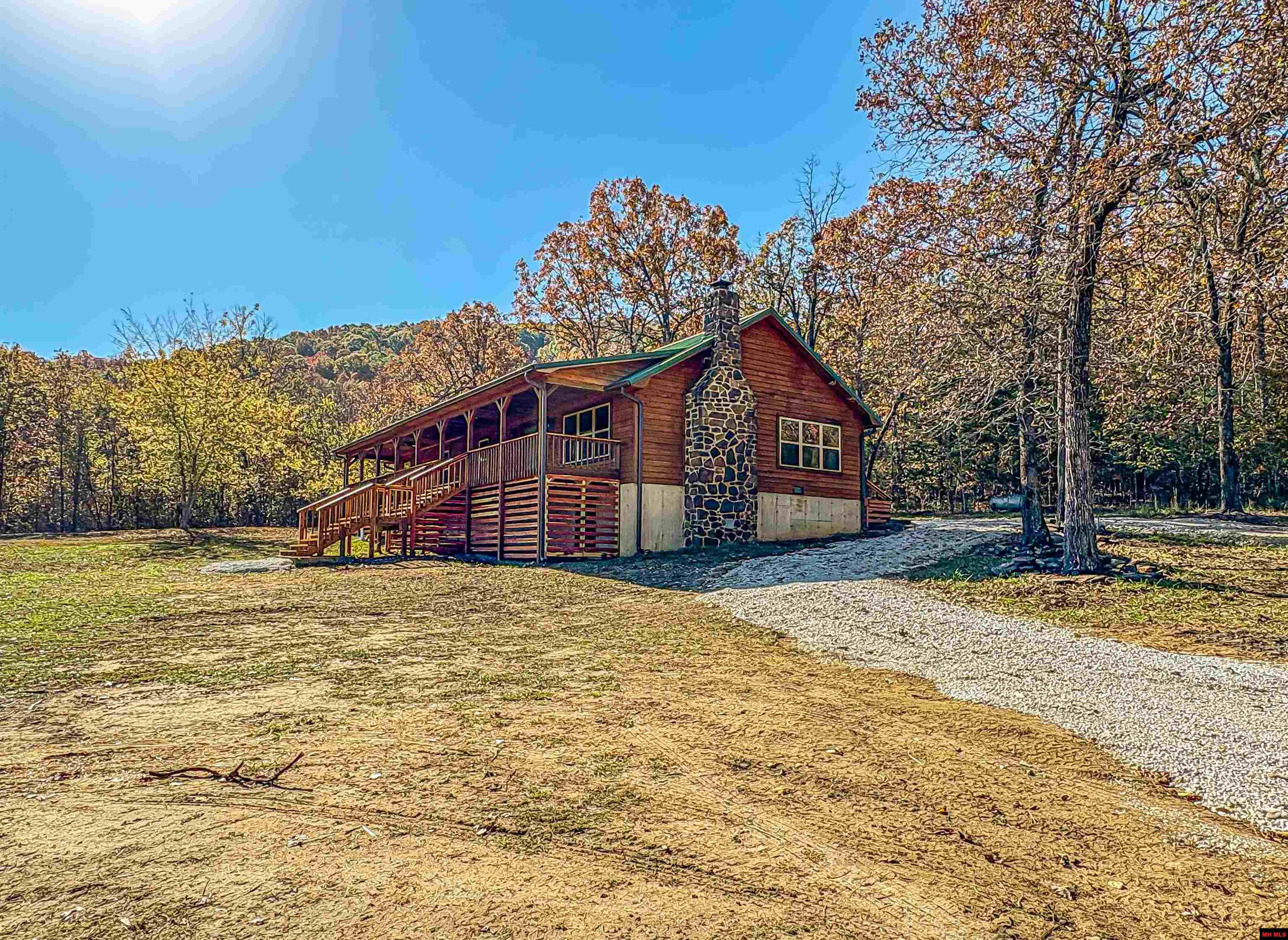 1113 Thousand Oaks Drive