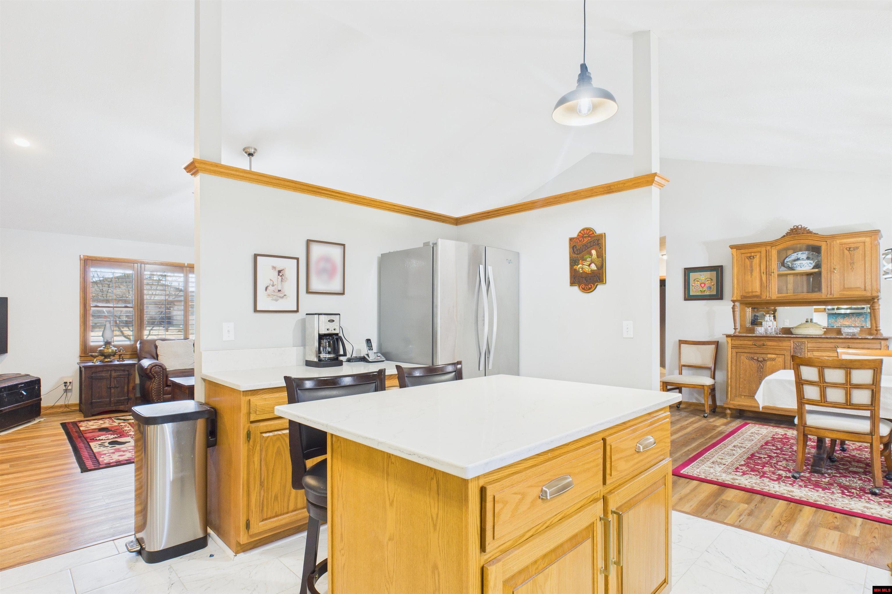 2046 Shadow Oak Drive