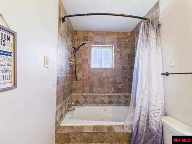 103 JOHNSON STREET Flippin, AR