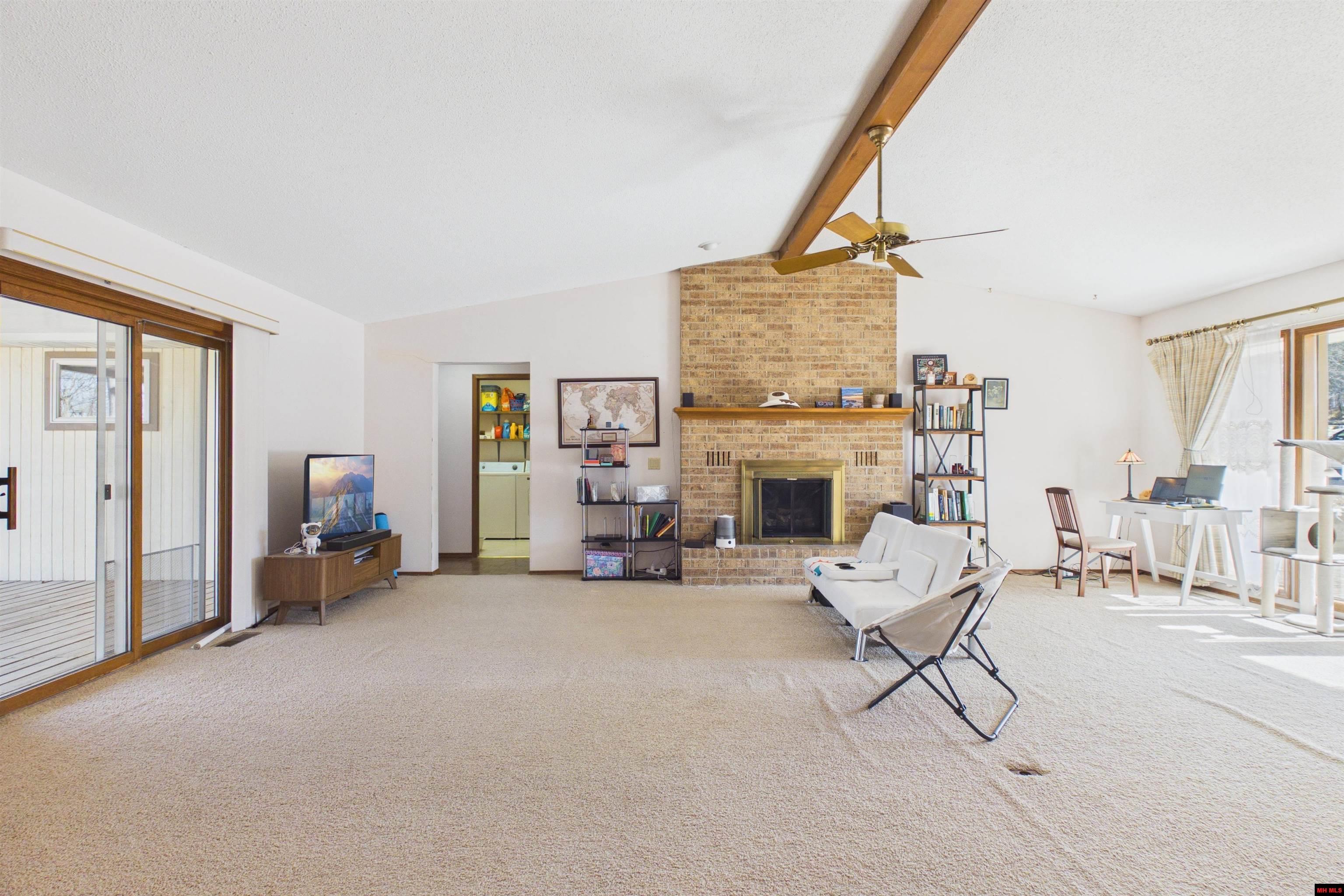 208 Leatherwood Drive