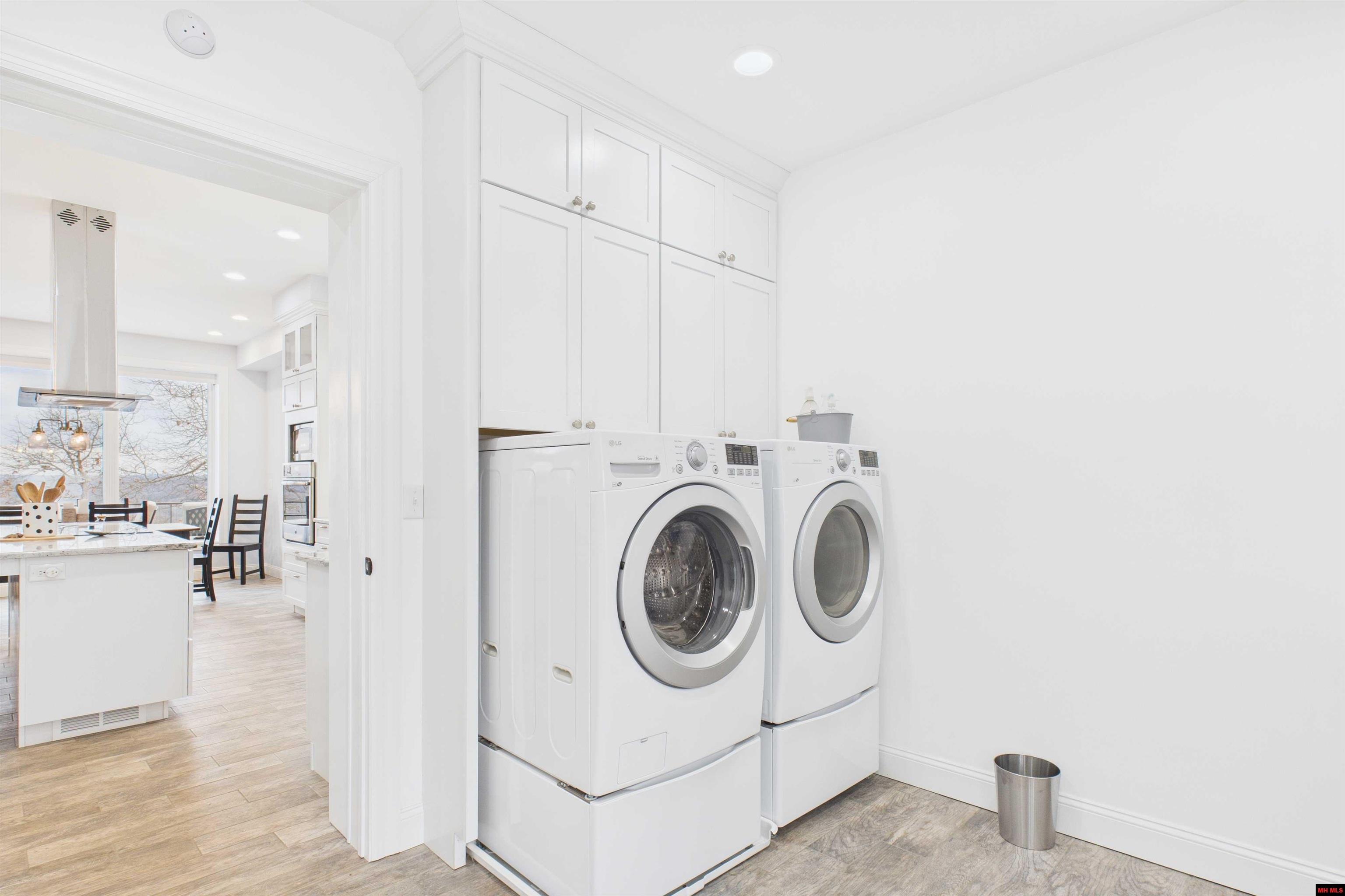 1345 Robinson Point Road