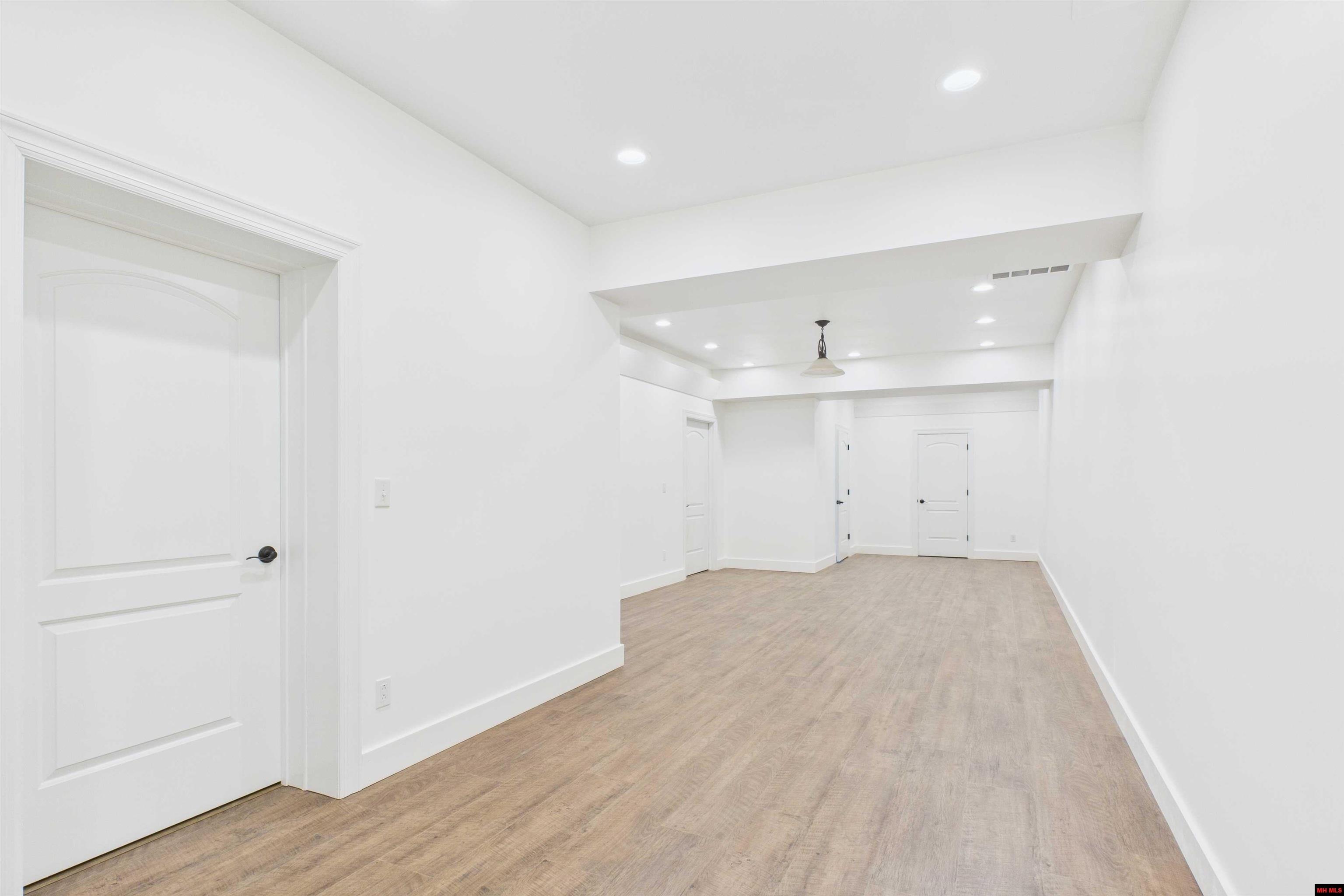 1345 Robinson Point Road