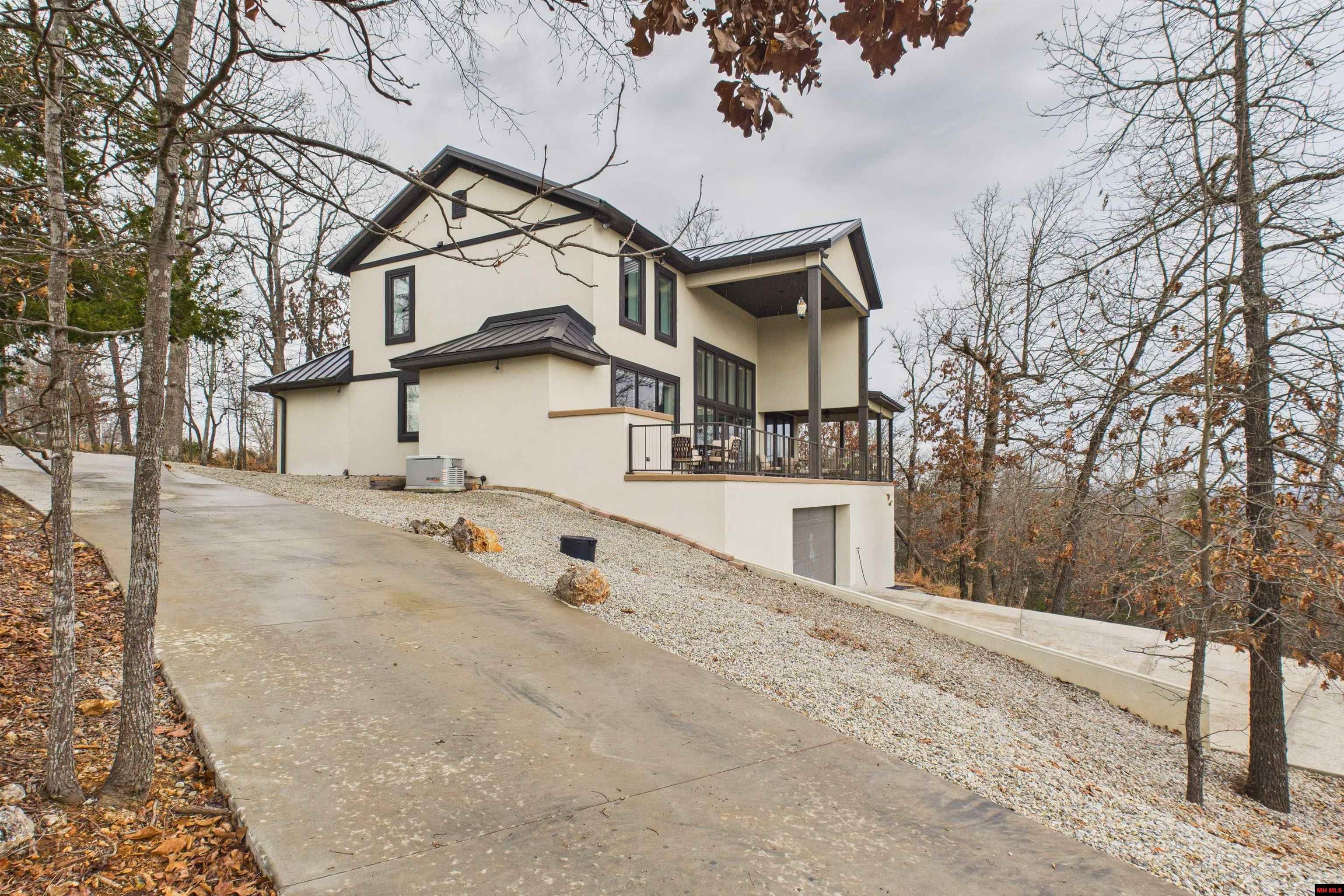 1345 Robinson Point Road