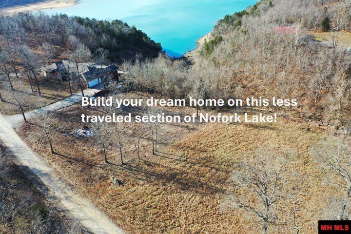 Lot 14 Lake Point Bluff