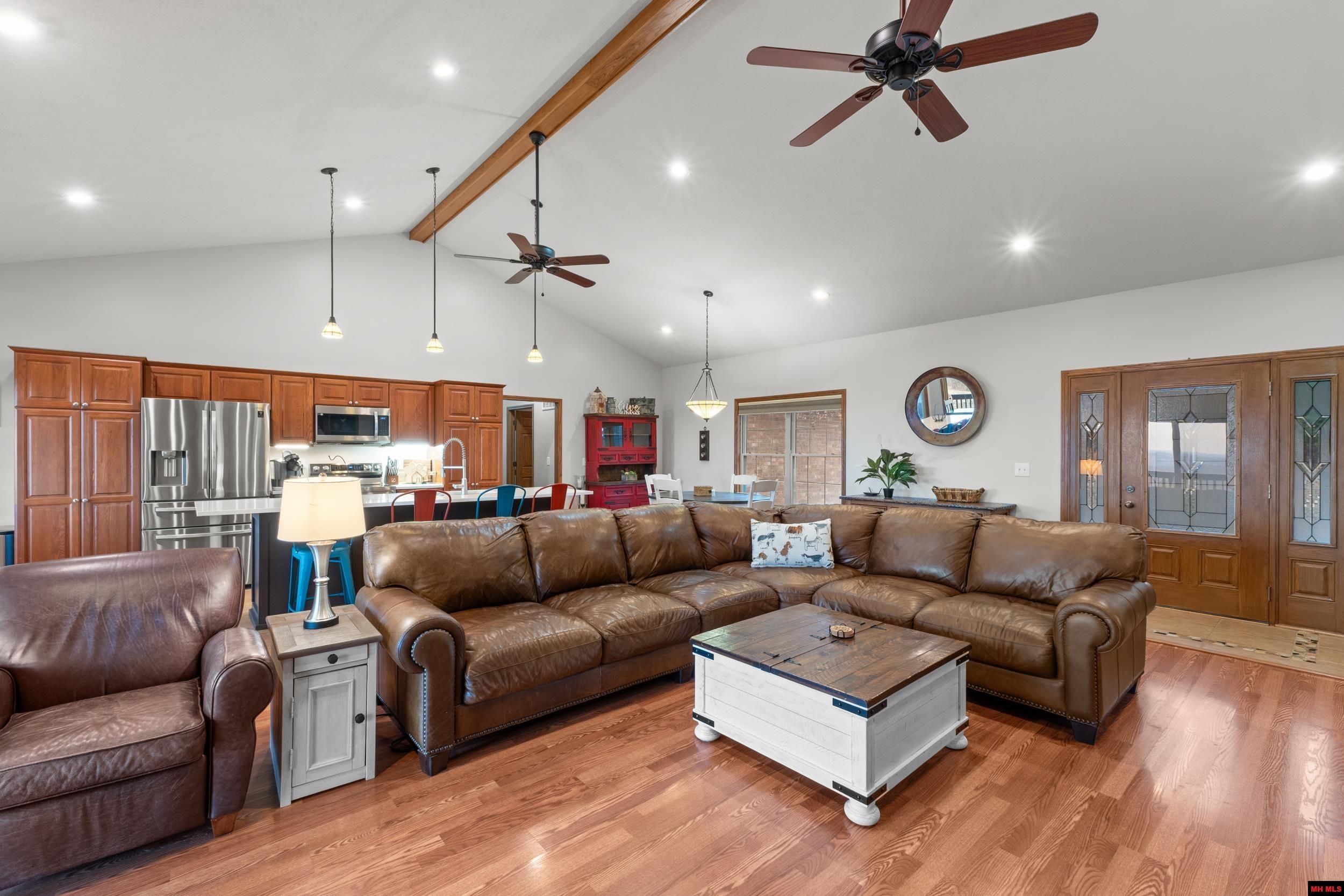 206 SWISS ALPS LANE Mountain Home, AR 72653