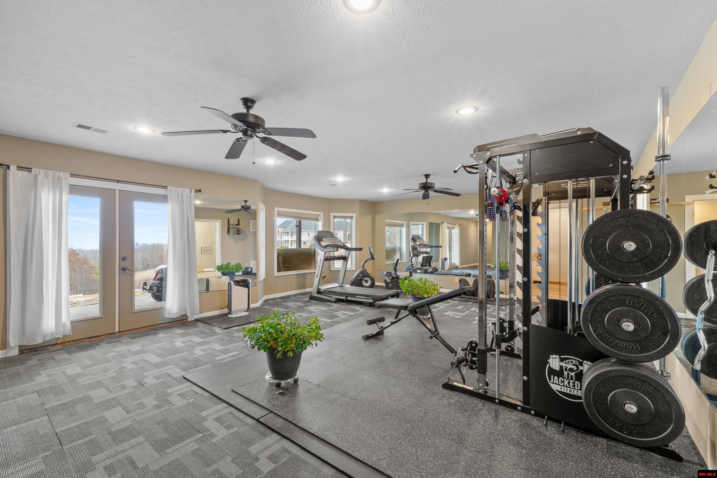 206 SWISS ALPS LANE Mountain Home, AR 72653