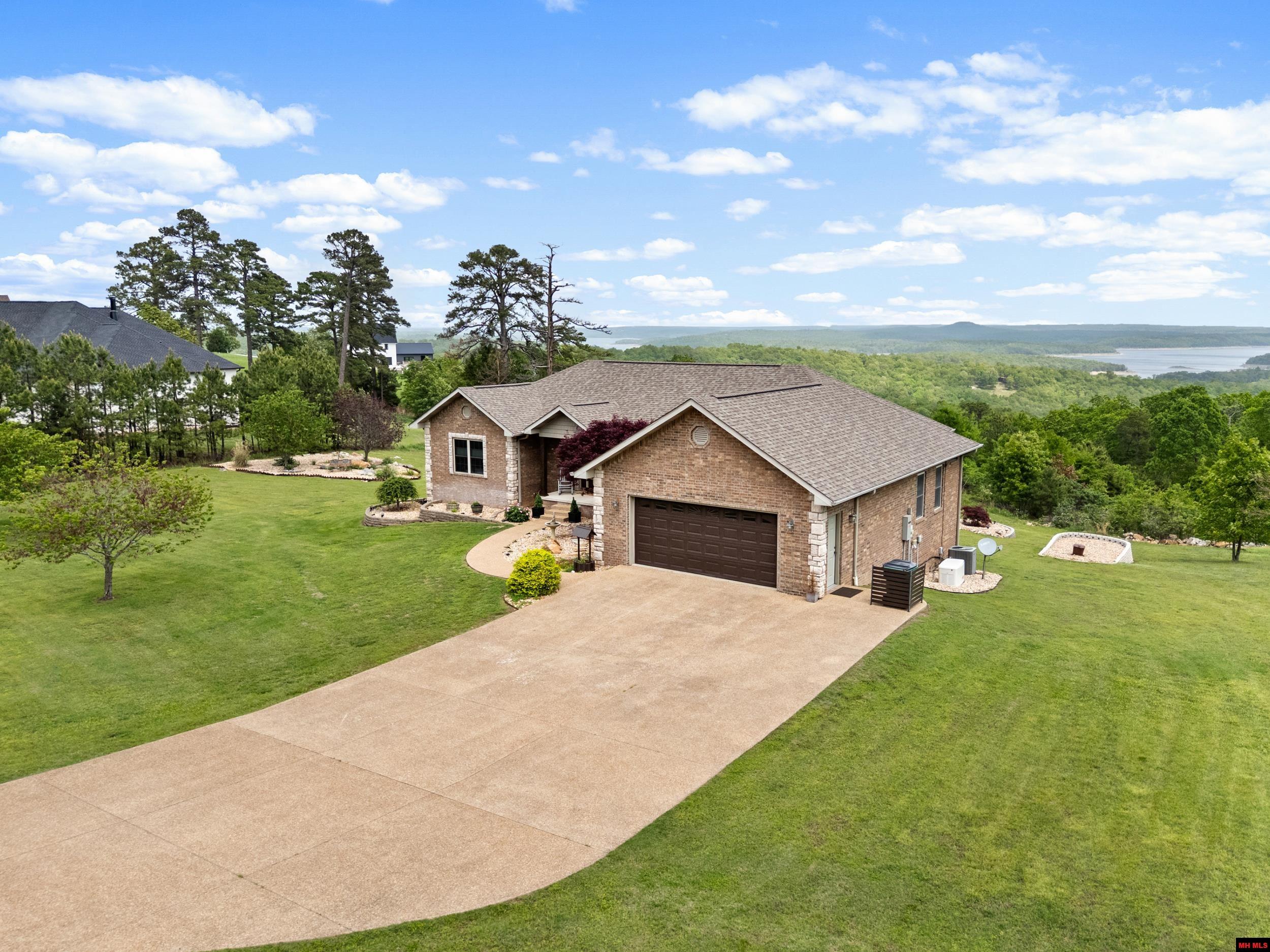 206 SWISS ALPS LANE Mountain Home, AR 72653