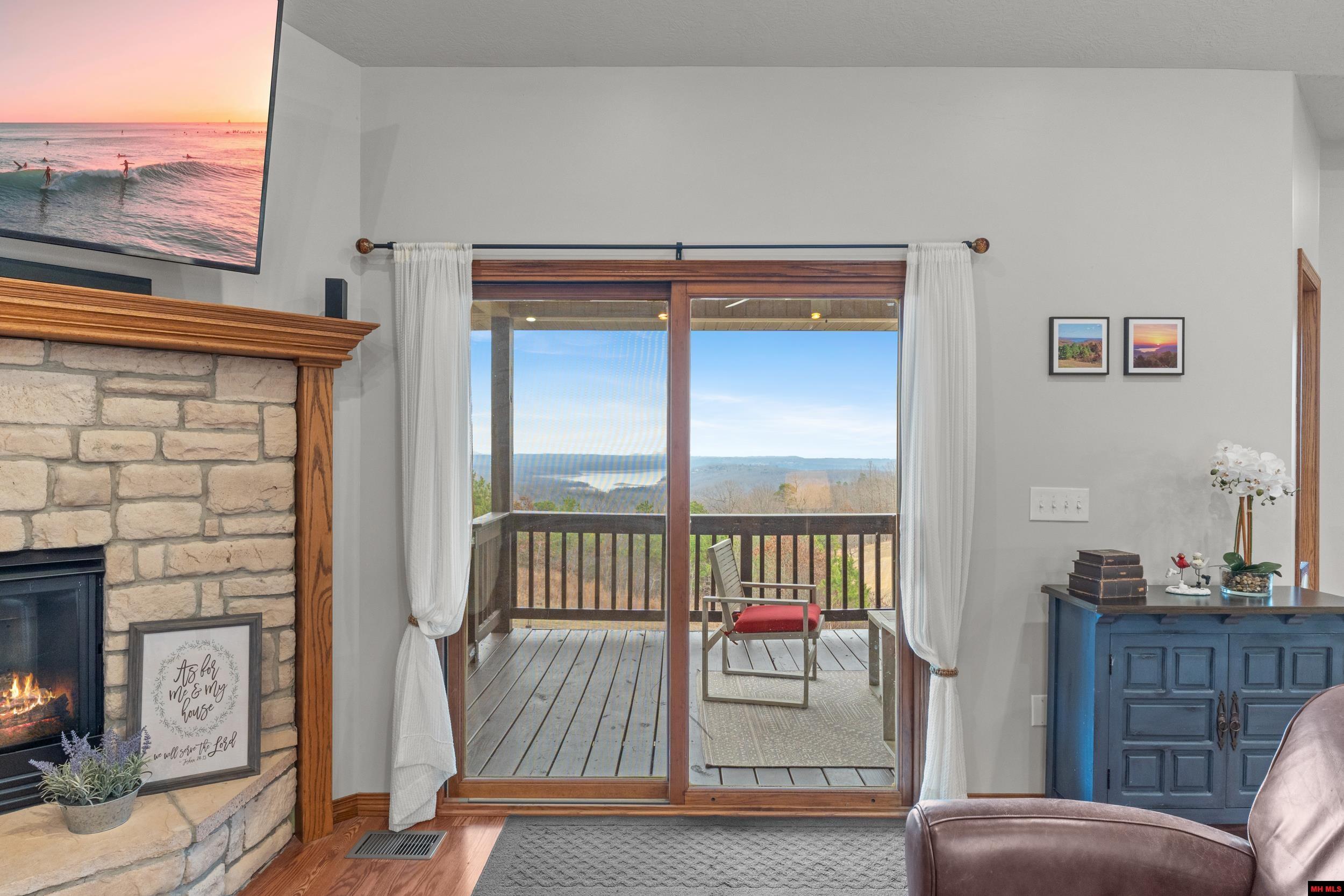 206 SWISS ALPS LANE Mountain Home, AR 72653