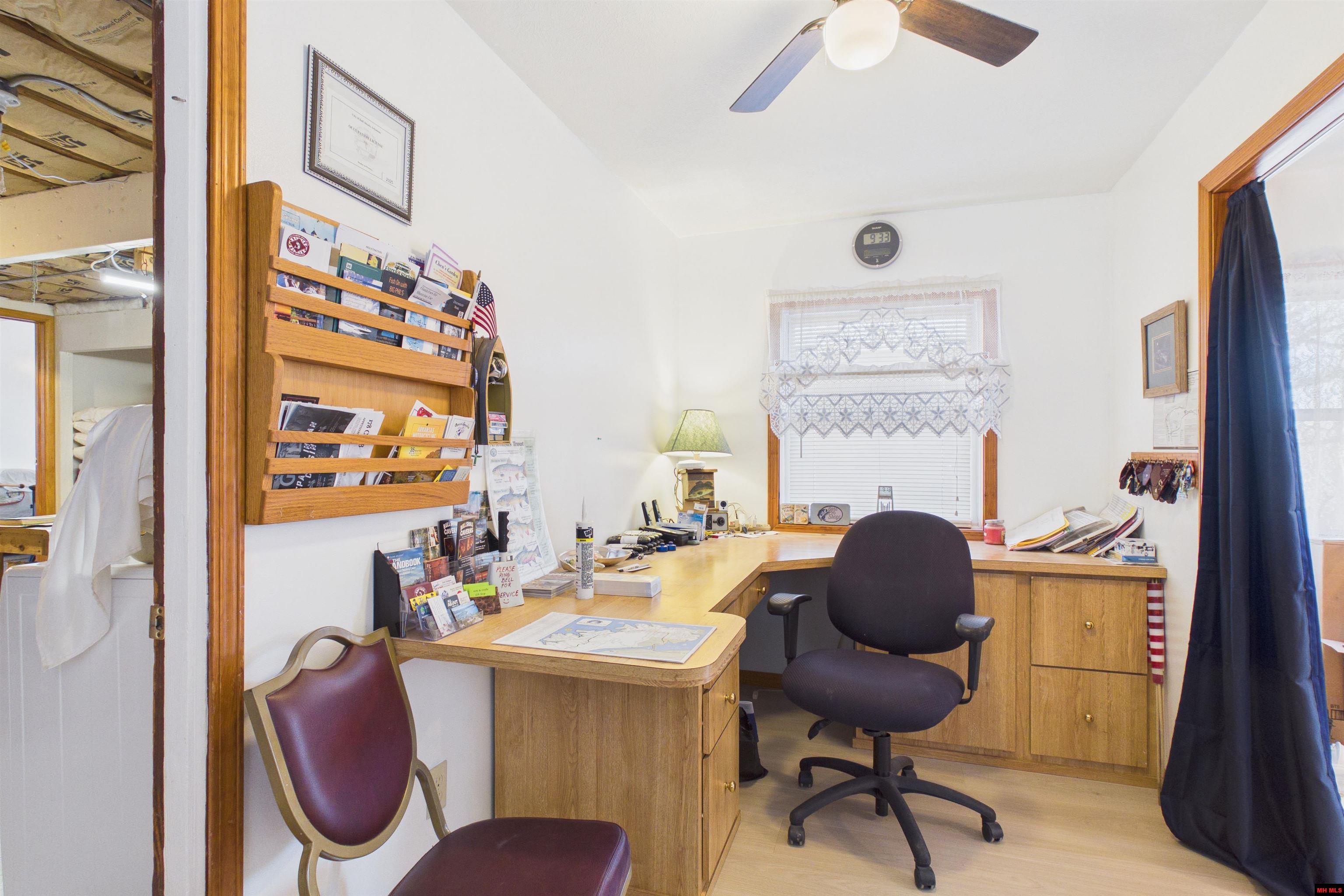 205 PINEHURST POINT Bull Shoals, AR