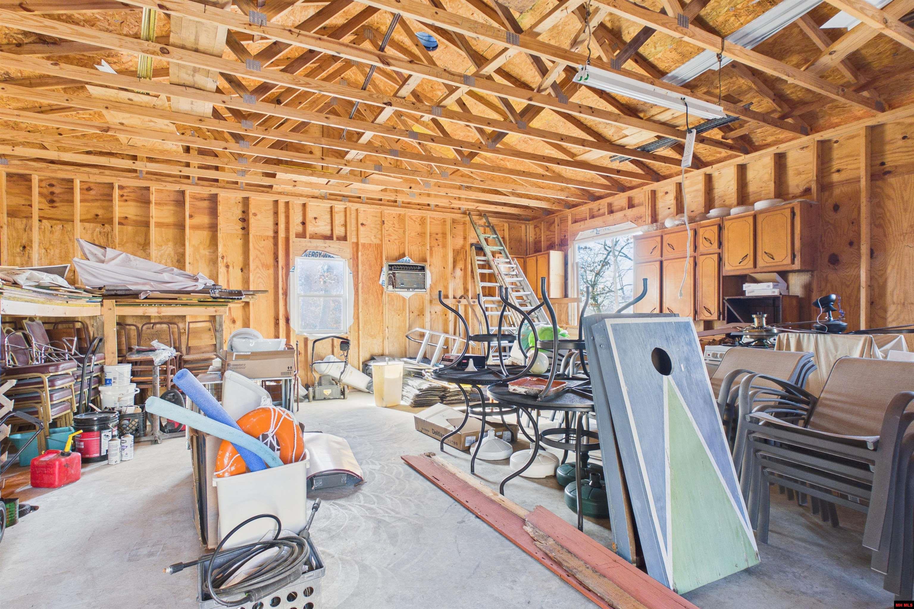 205 PINEHURST POINT Bull Shoals, AR