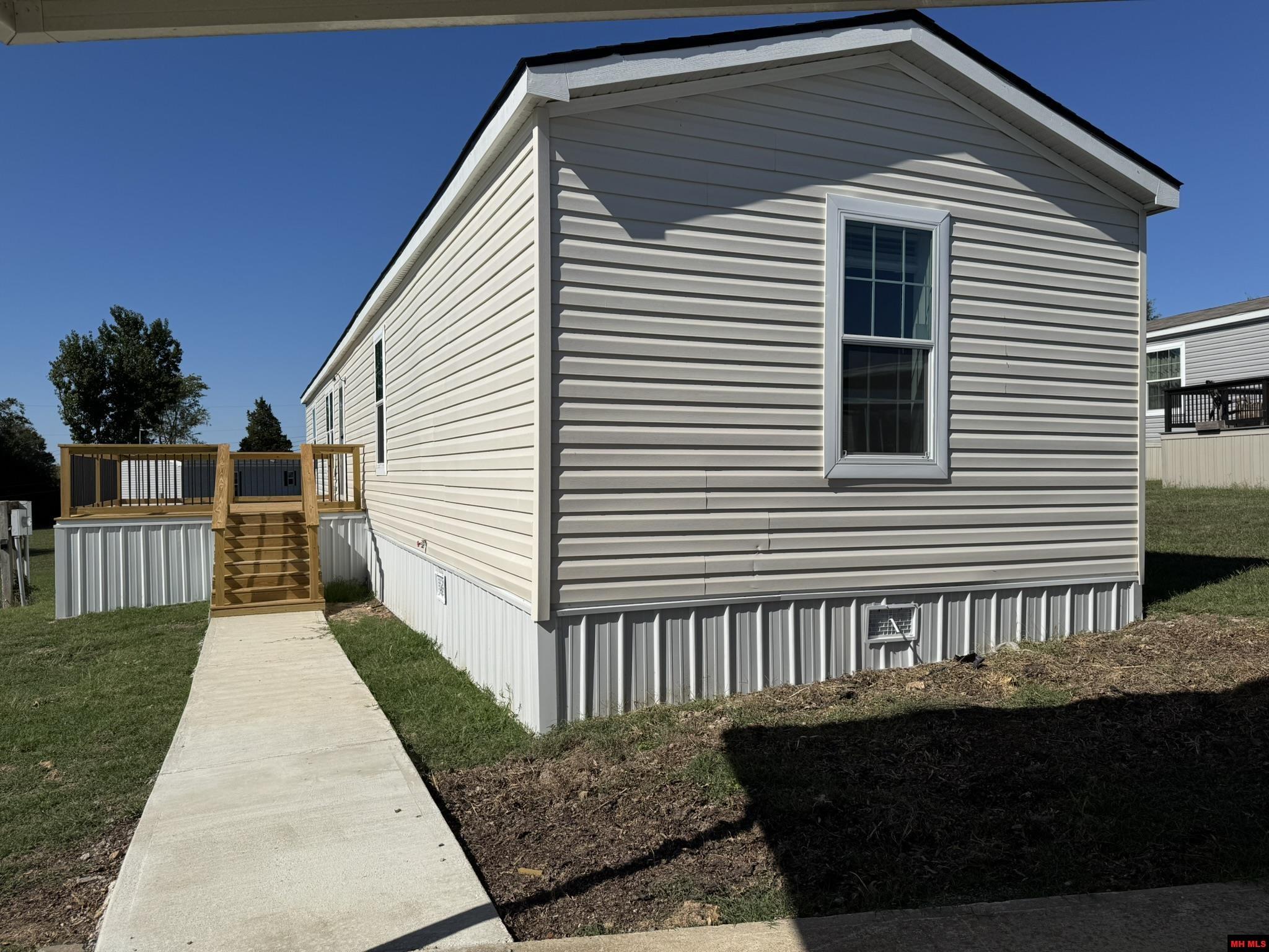 209 WINDING RIVER DRIVE Gassville, AR