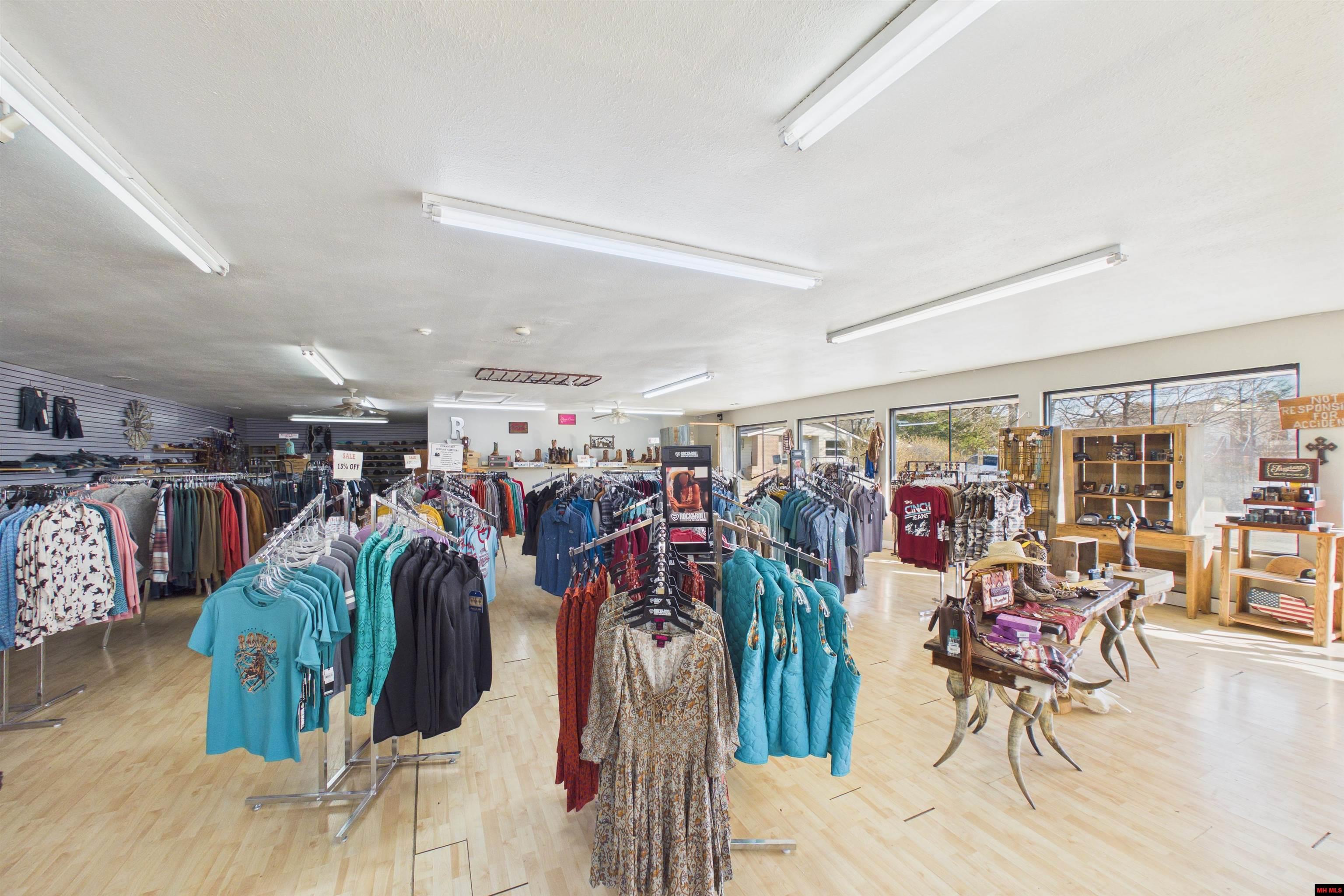 4604 & 4588 HWY 62 EAST Mountain Home, AR