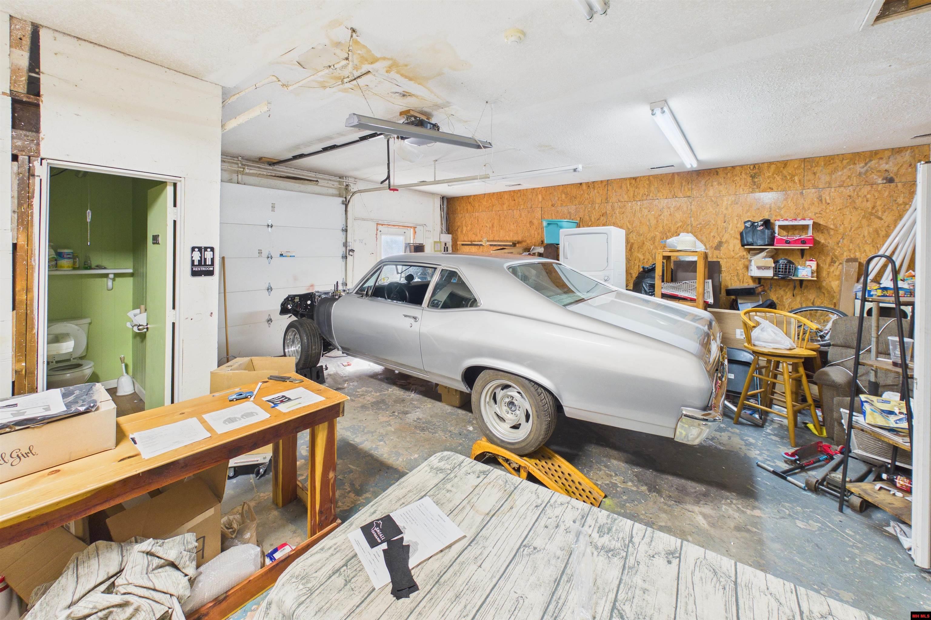 4604 & 4588 HWY 62 EAST Mountain Home, AR