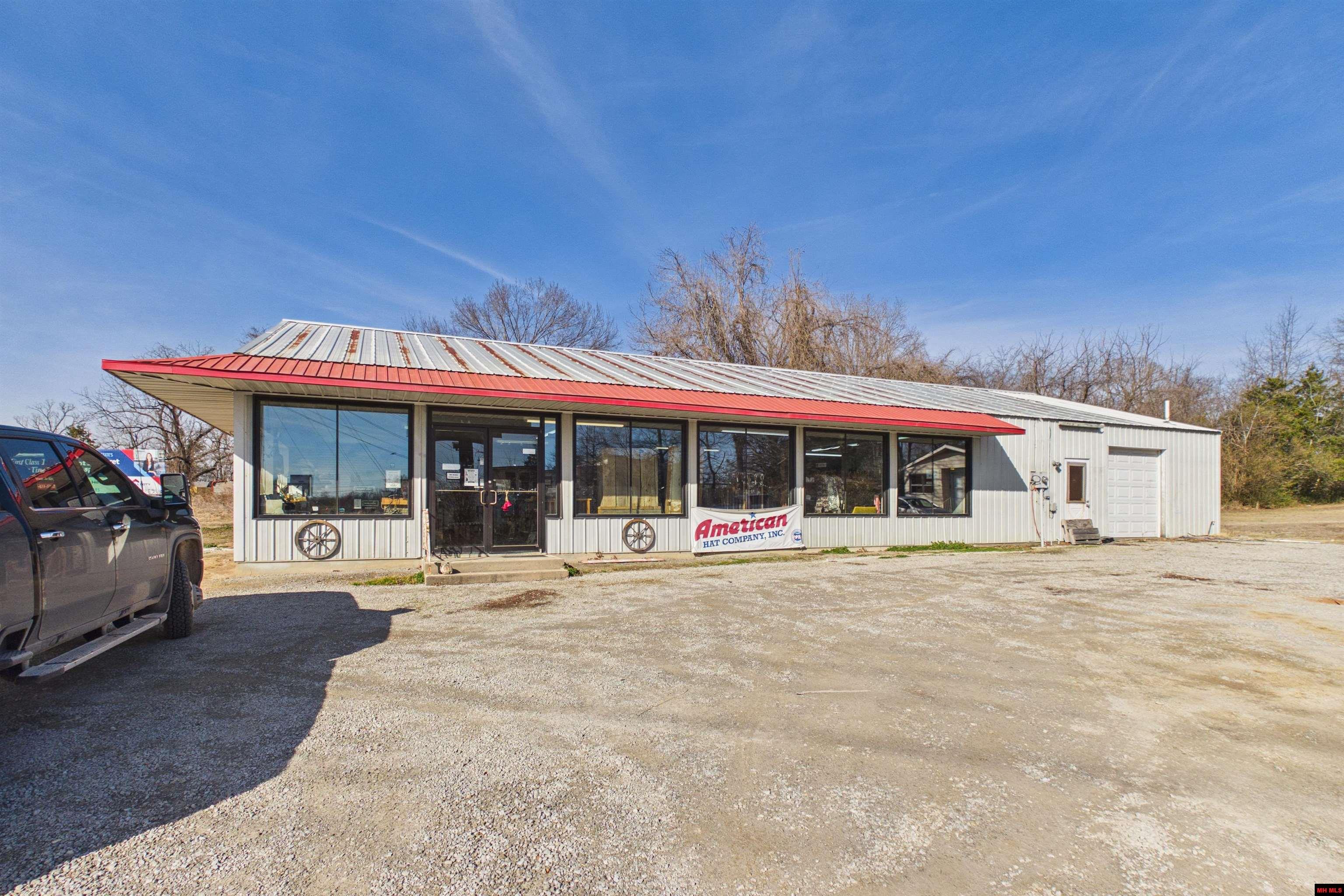 4604 & 4588 HWY 62 EAST Mountain Home, AR