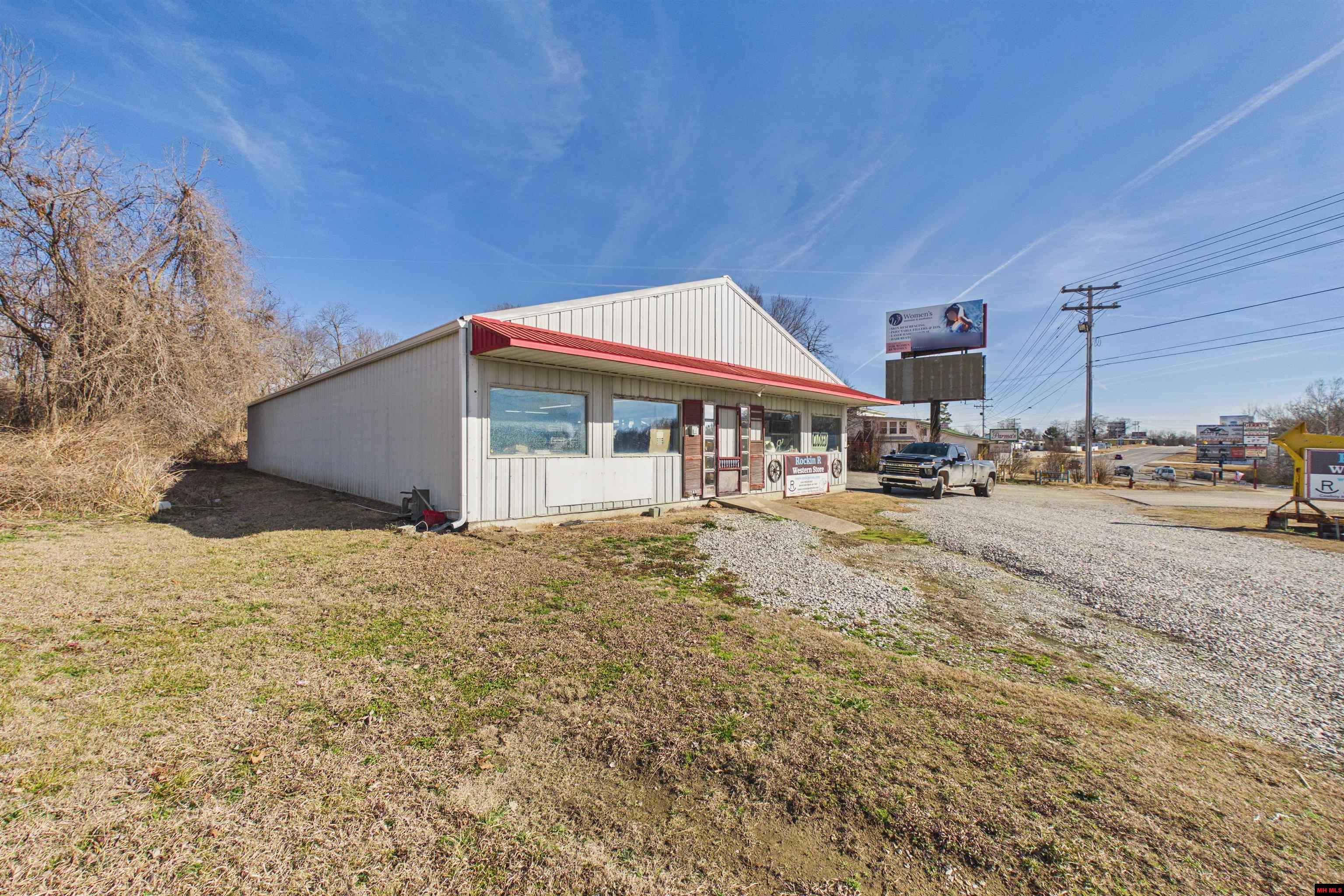 4604 & 4588 HWY 62 EAST Mountain Home, AR