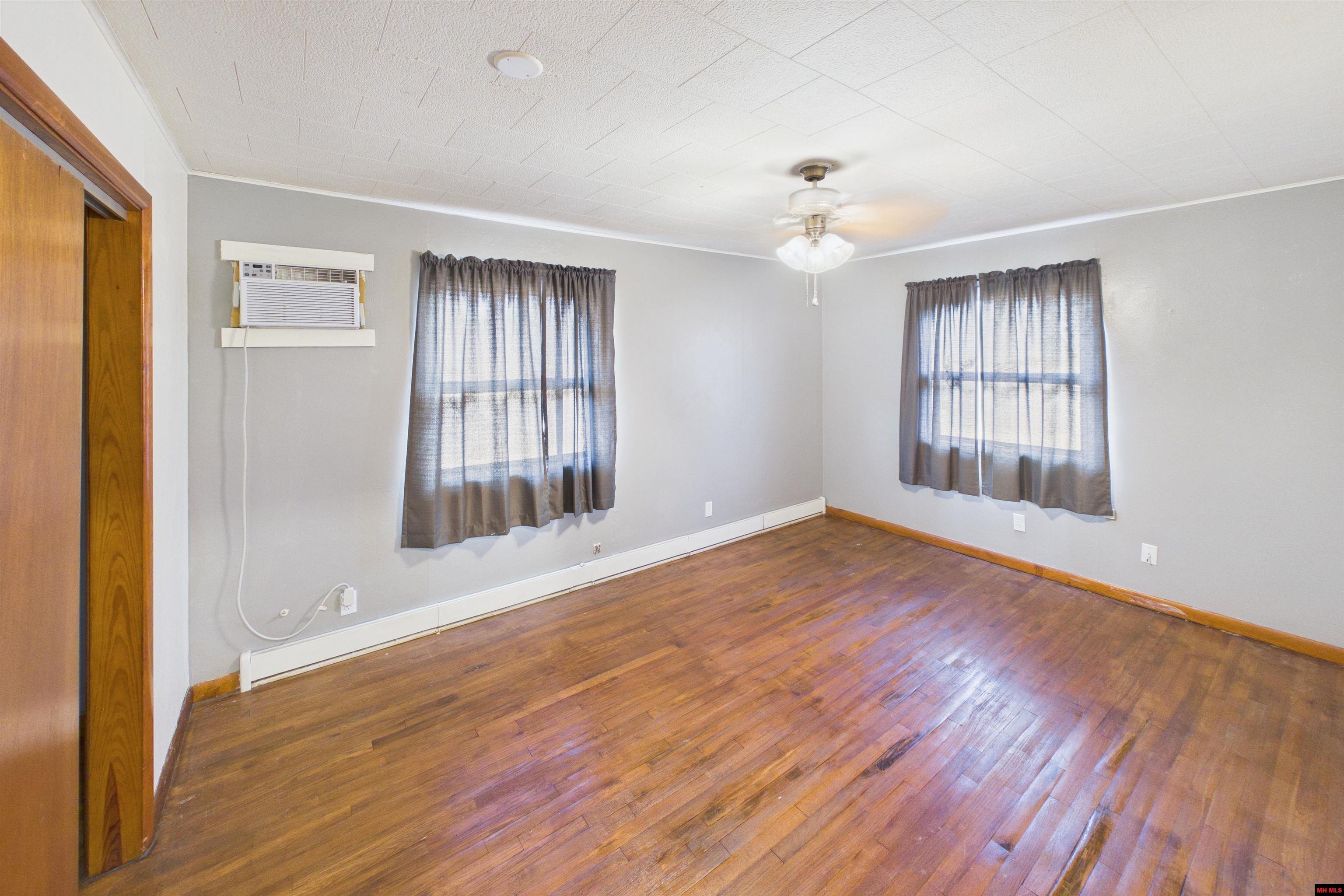 4604 & 4588 HWY 62 EAST Mountain Home, AR