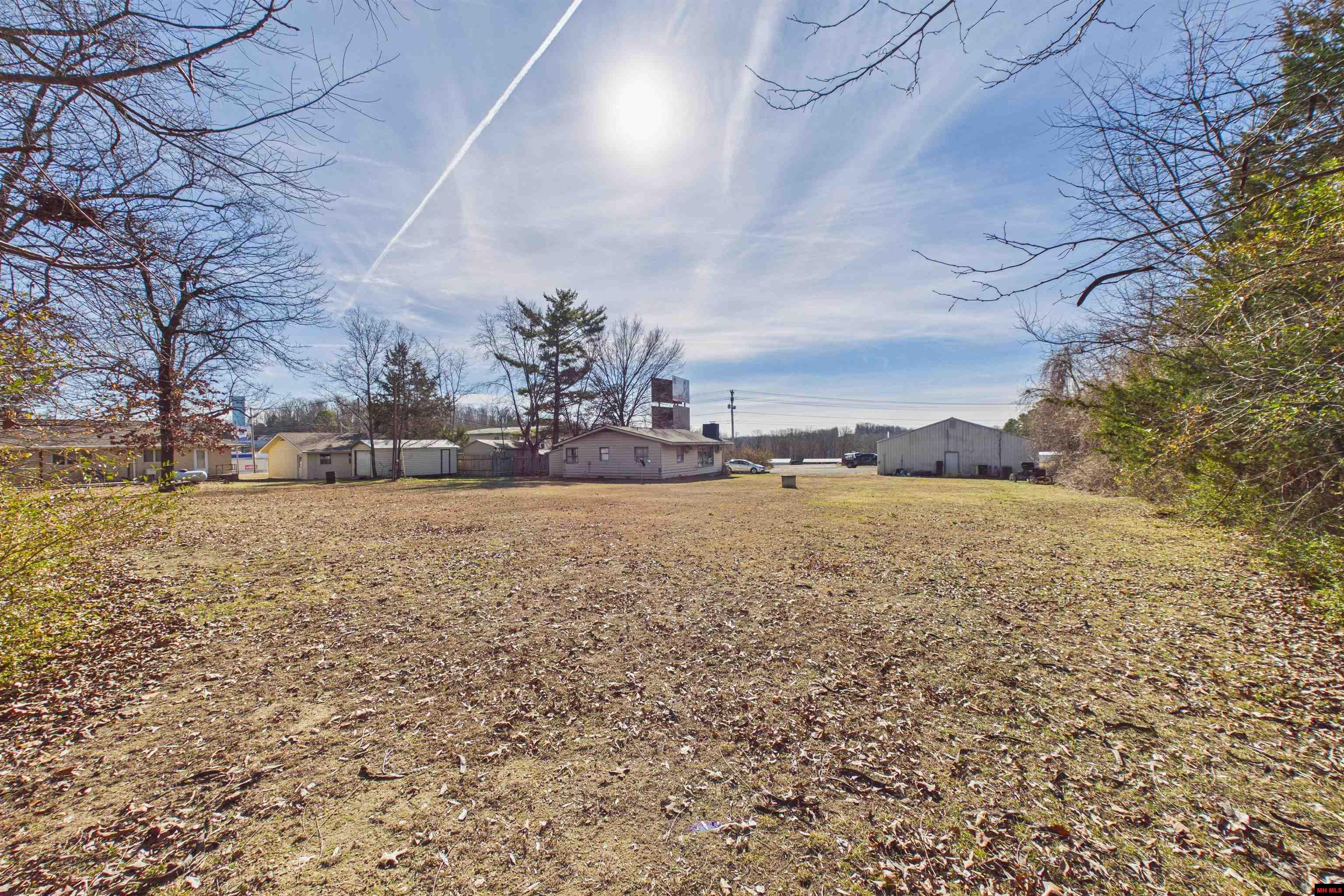 4604 & 4588 HWY 62 EAST Mountain Home, AR