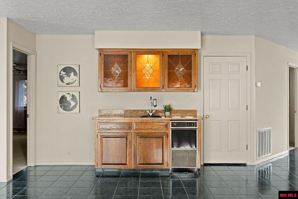 1301 PORTER LANE Mountain Home, AR