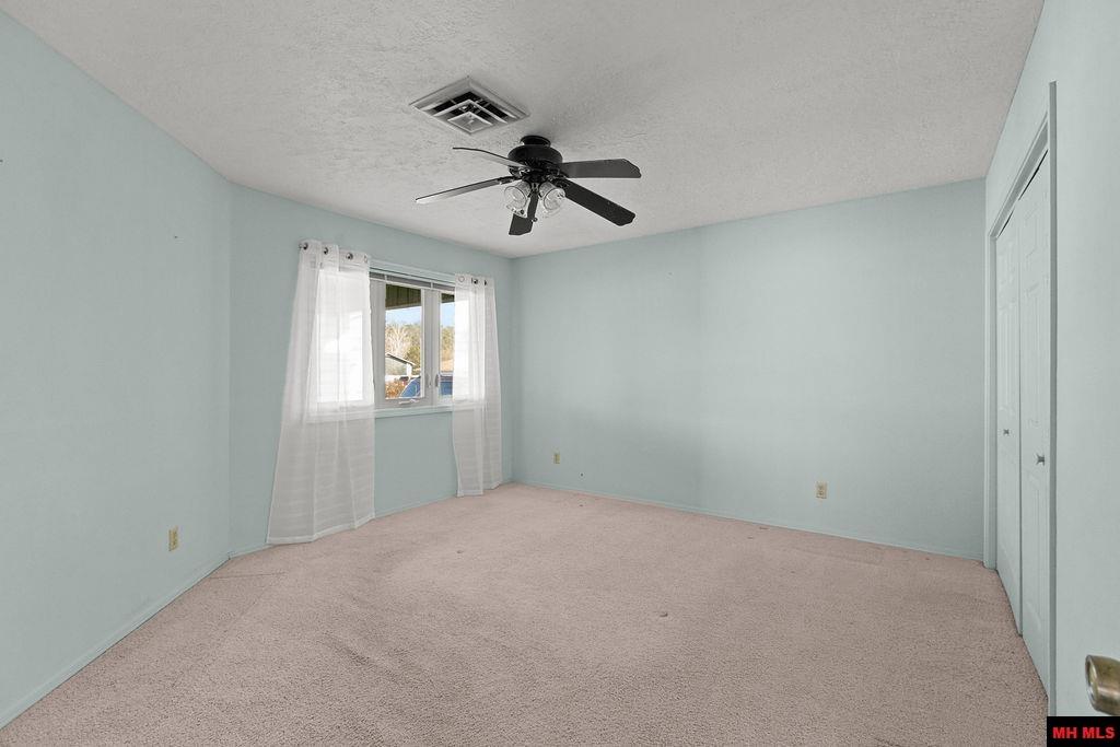 1301 PORTER LANE Mountain Home, AR