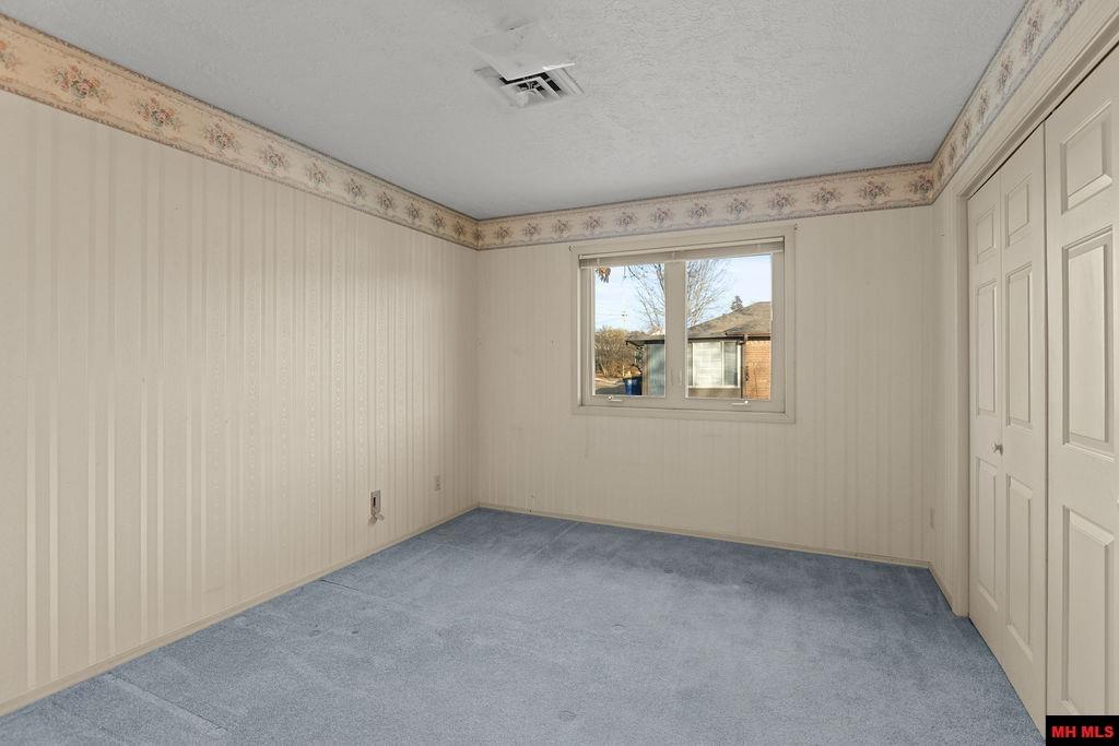 1301 PORTER LANE Mountain Home, AR