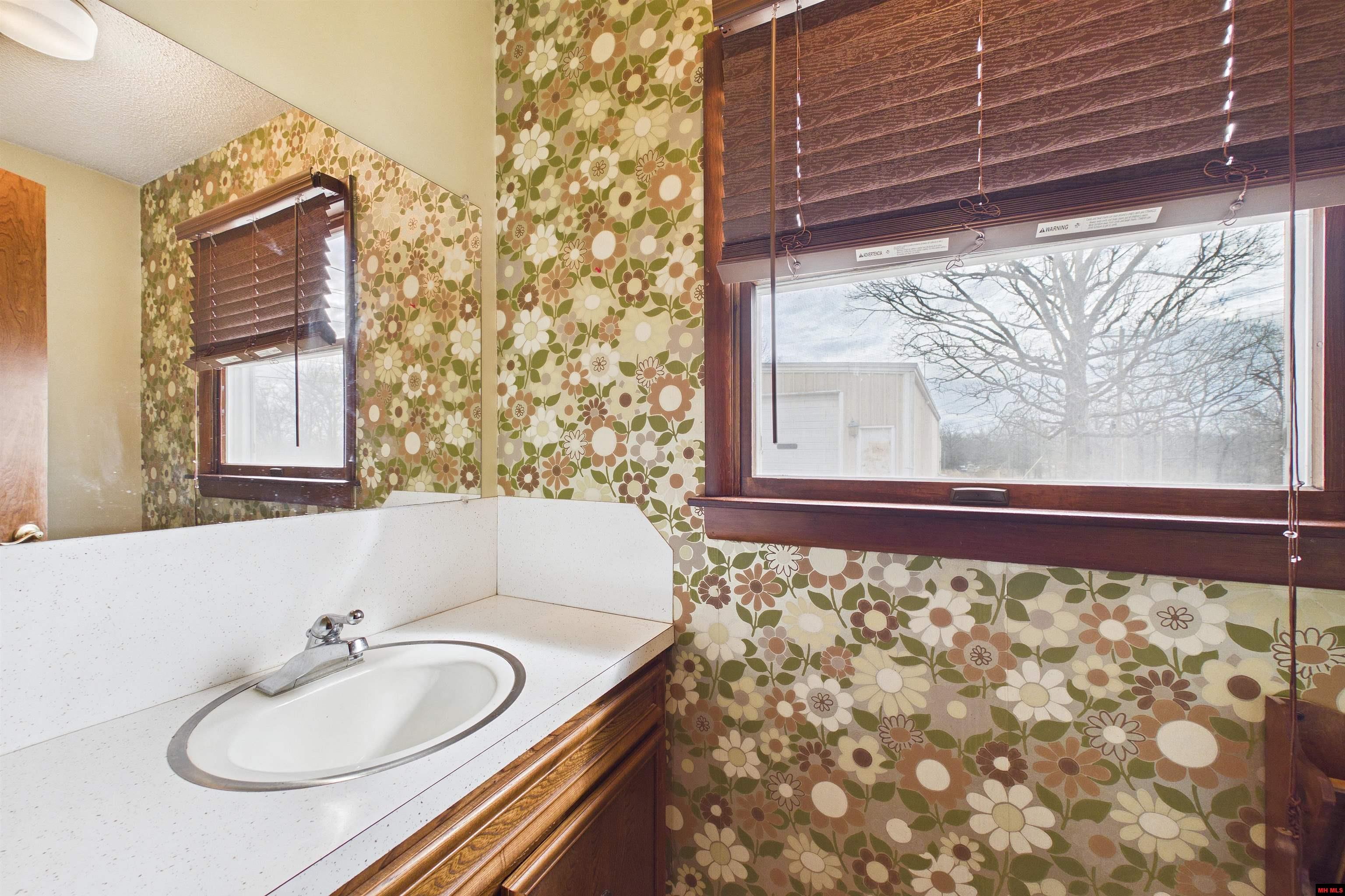 108 Howard Creek Road