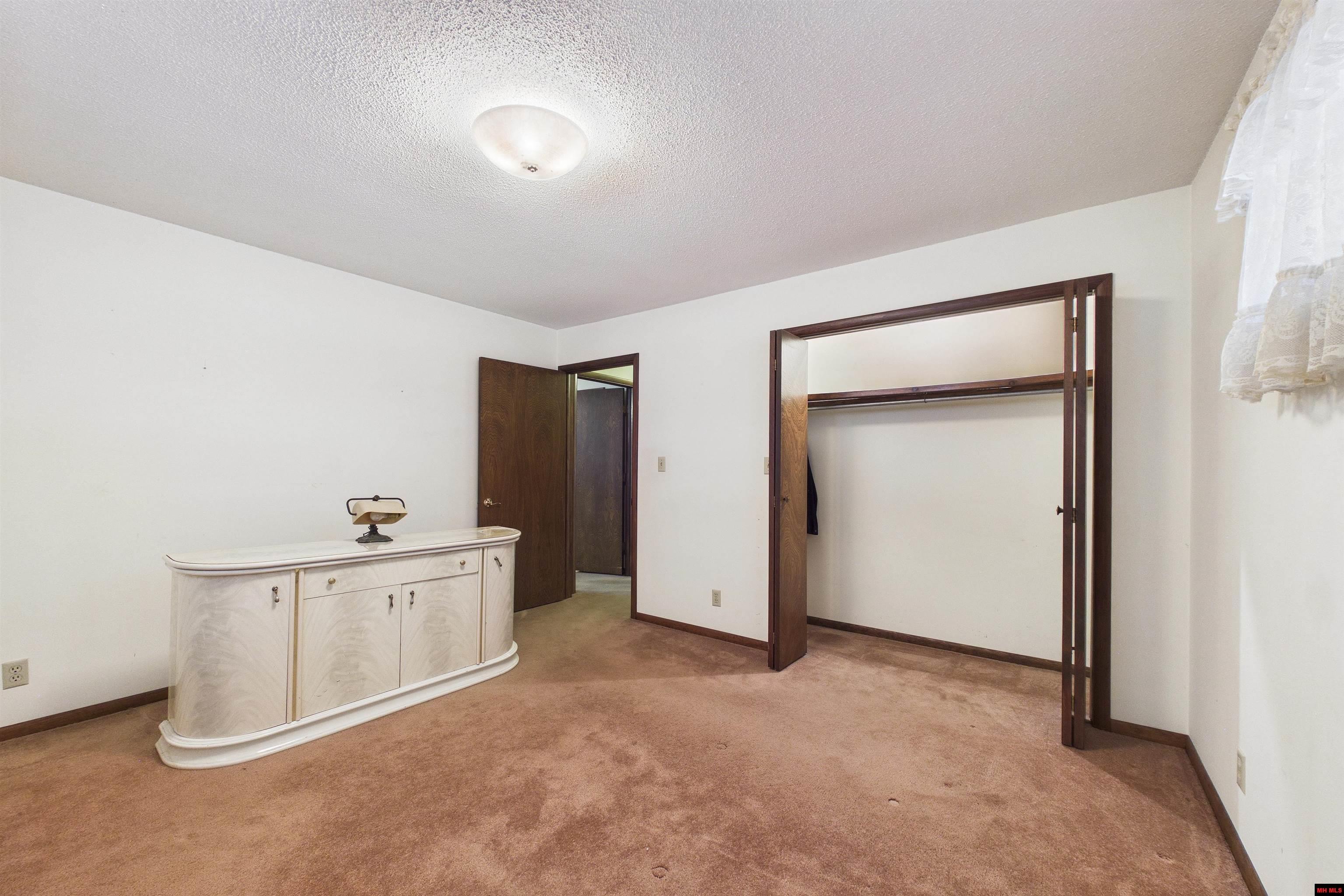 108 Howard Creek Road