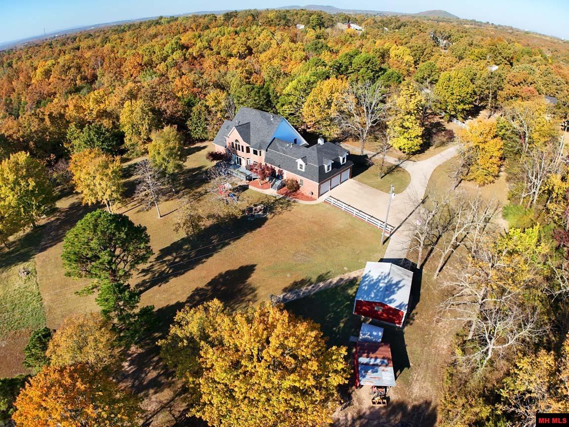 180 OAK TREE TERRACE | Mountain Home, AR