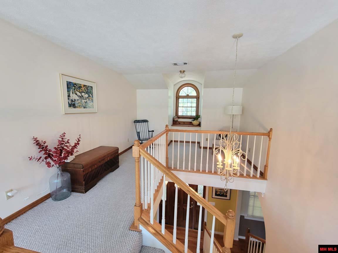 180 OAK TREE TERRACE Mountain Home, AR