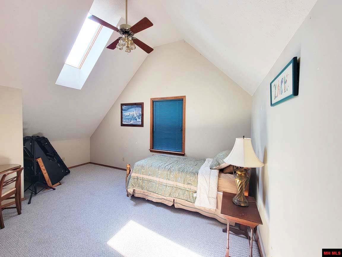 180 OAK TREE TERRACE Mountain Home, AR