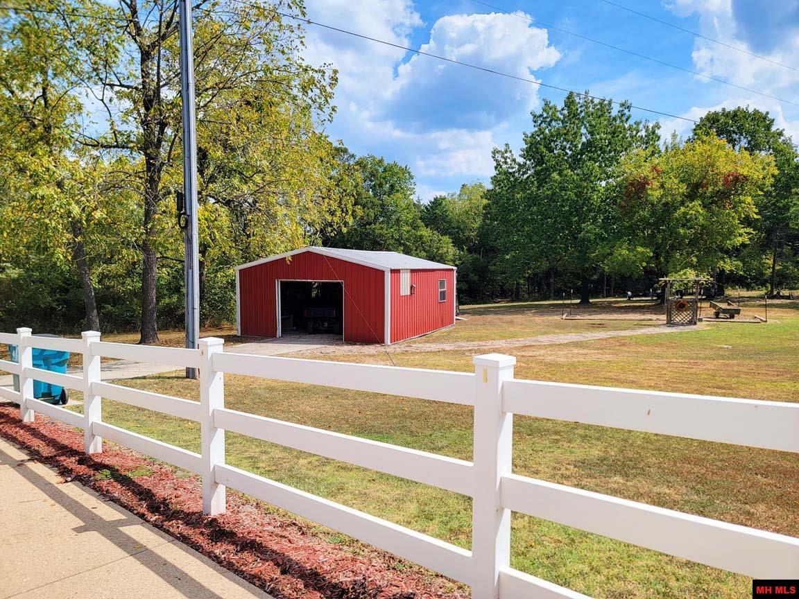 180 OAK TREE TERRACE Mountain Home, AR