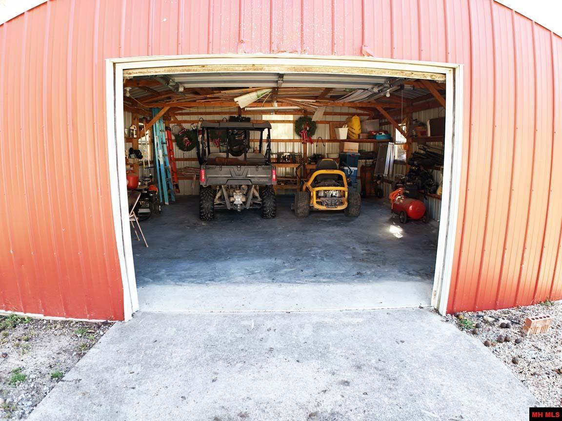 180 OAK TREE TERRACE Mountain Home, AR