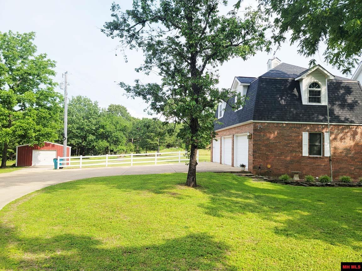 180 OAK TREE TERRACE Mountain Home, AR